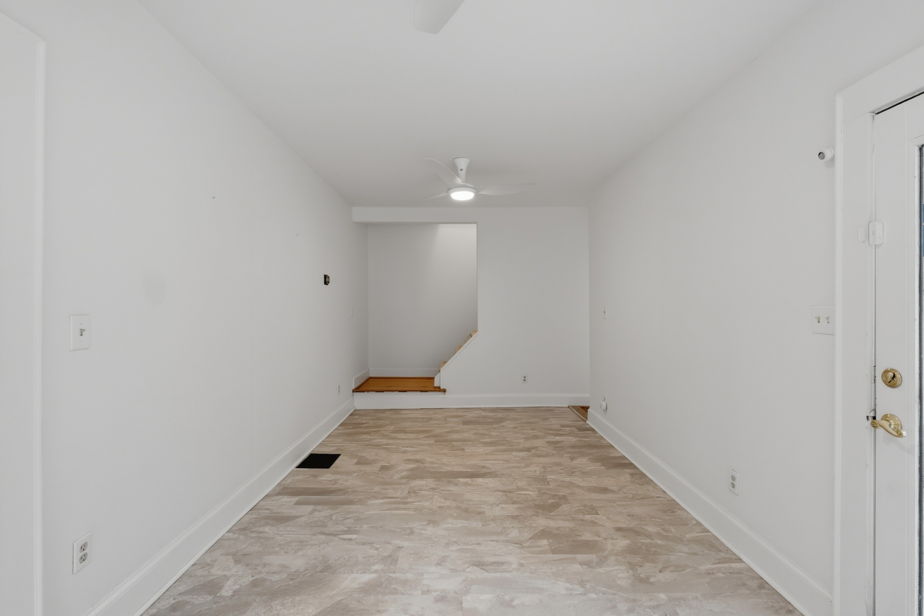 Photo 14 of 37 of 2666 Arbor Ave SE, Atlanta, GA