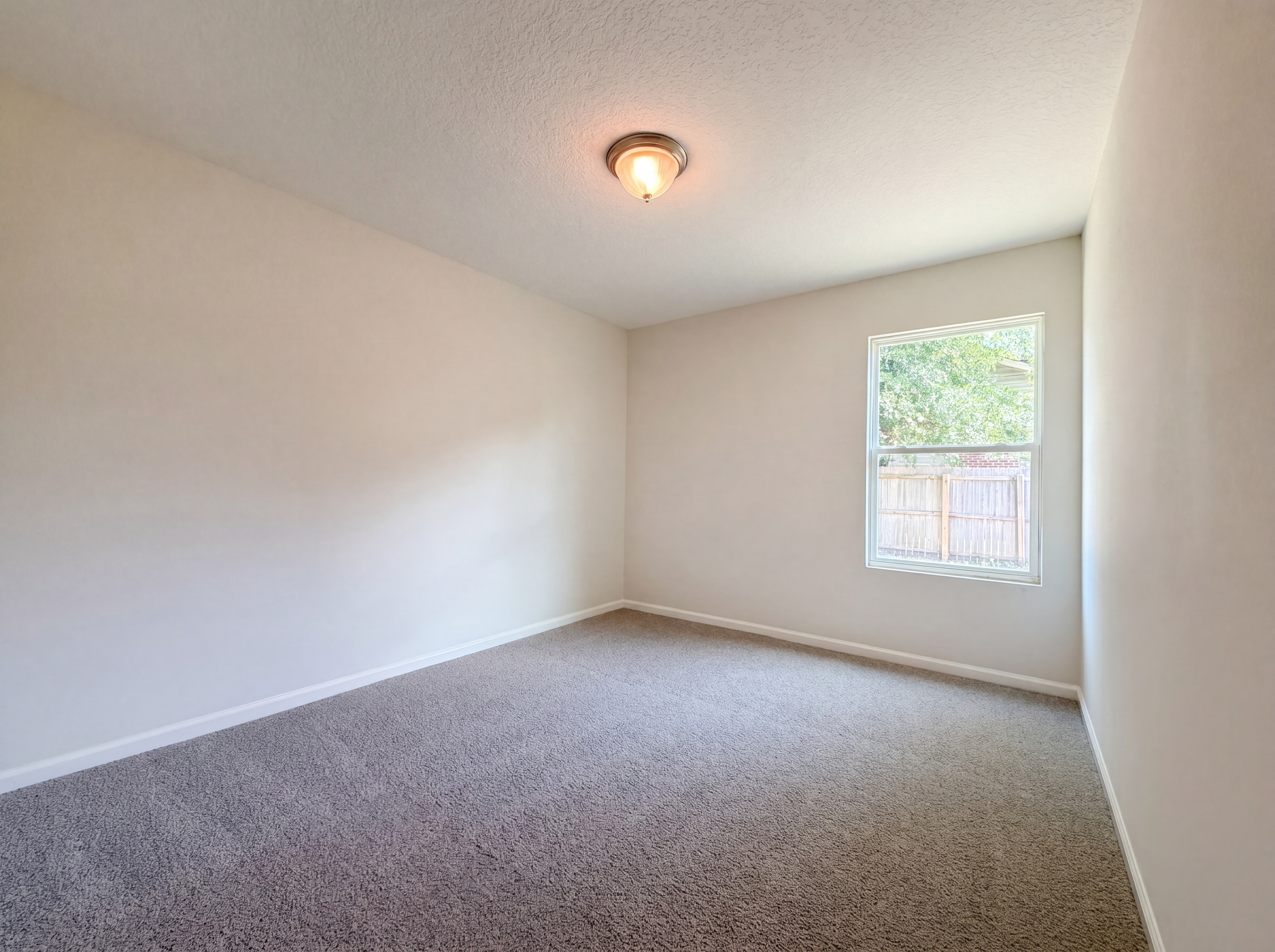 Photo 12 of 23 of 5925 Davon St, Jacksonville, FL