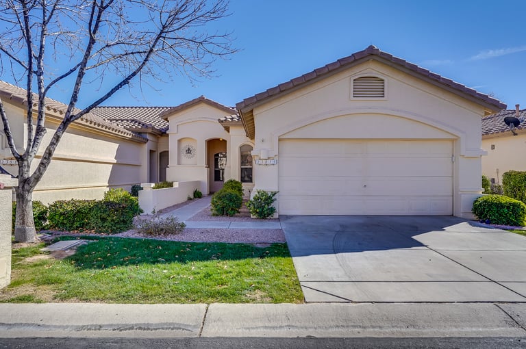 Photo 1 of 15 - 23815 S Vacation Way, Sun Lakes, AZ 85248