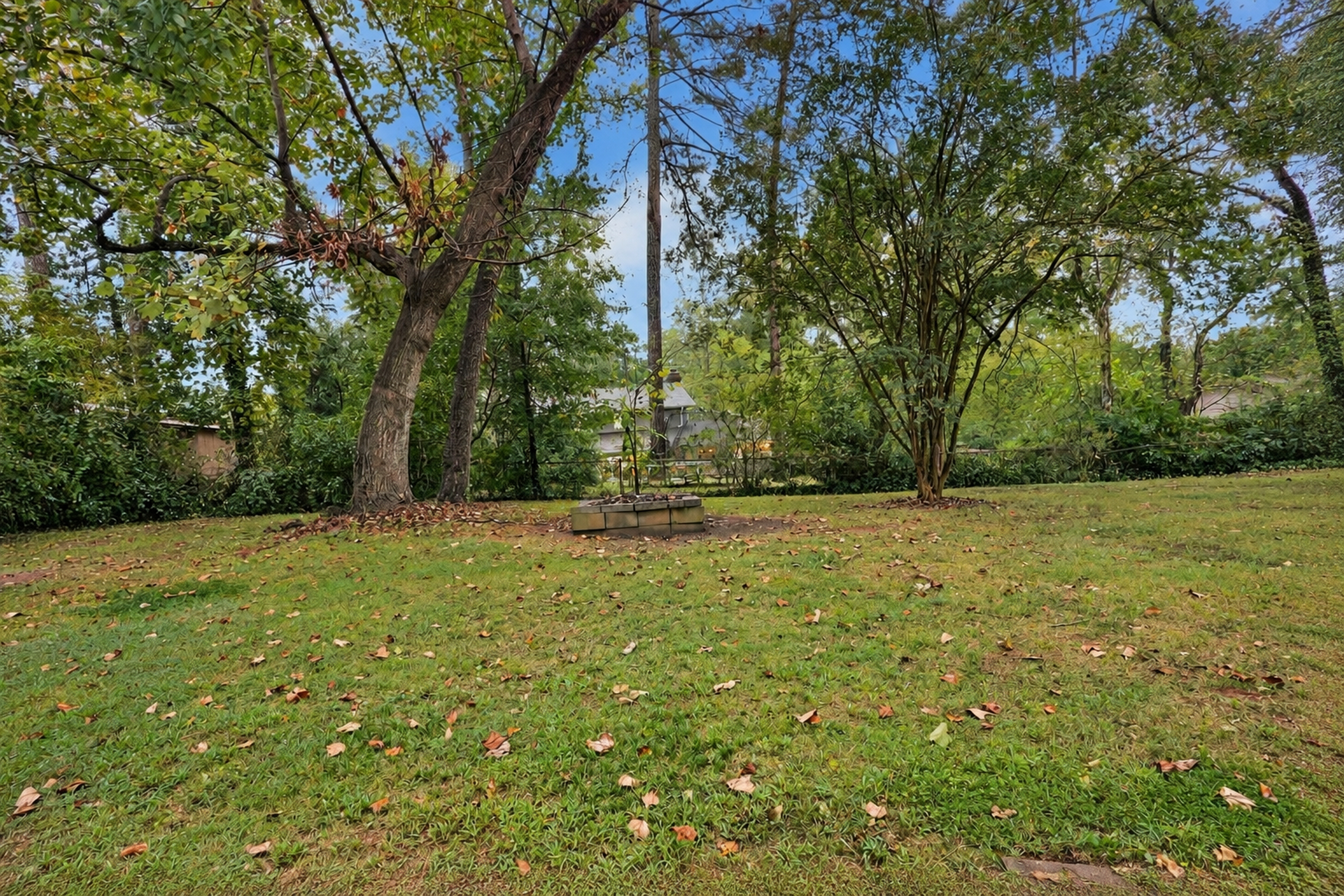 Photo 25 of 27 of 4222 King James Ct, Snellville, GA