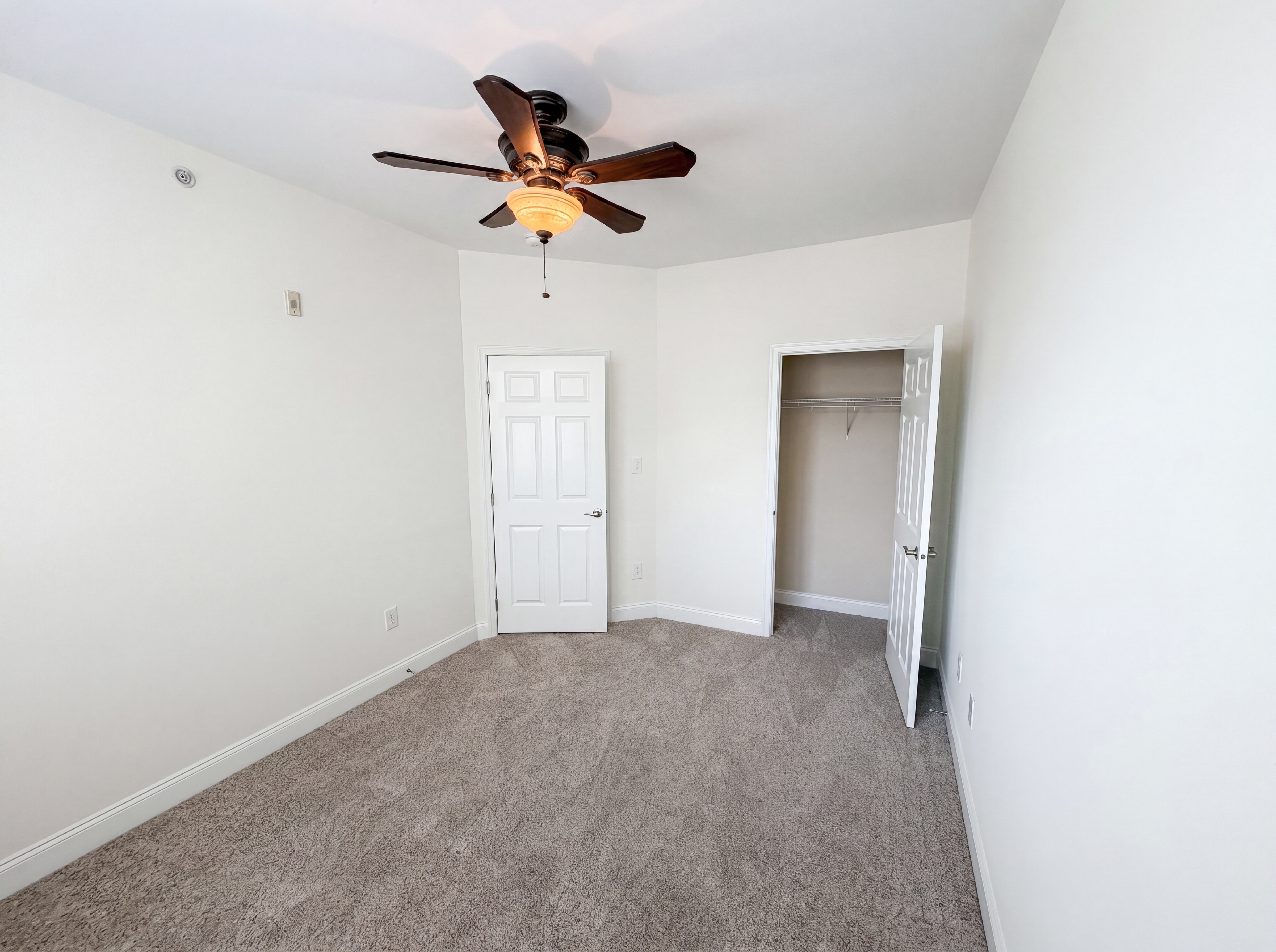Photo 12 of 19 of 10321 Sablewood Dr, Raleigh, NC