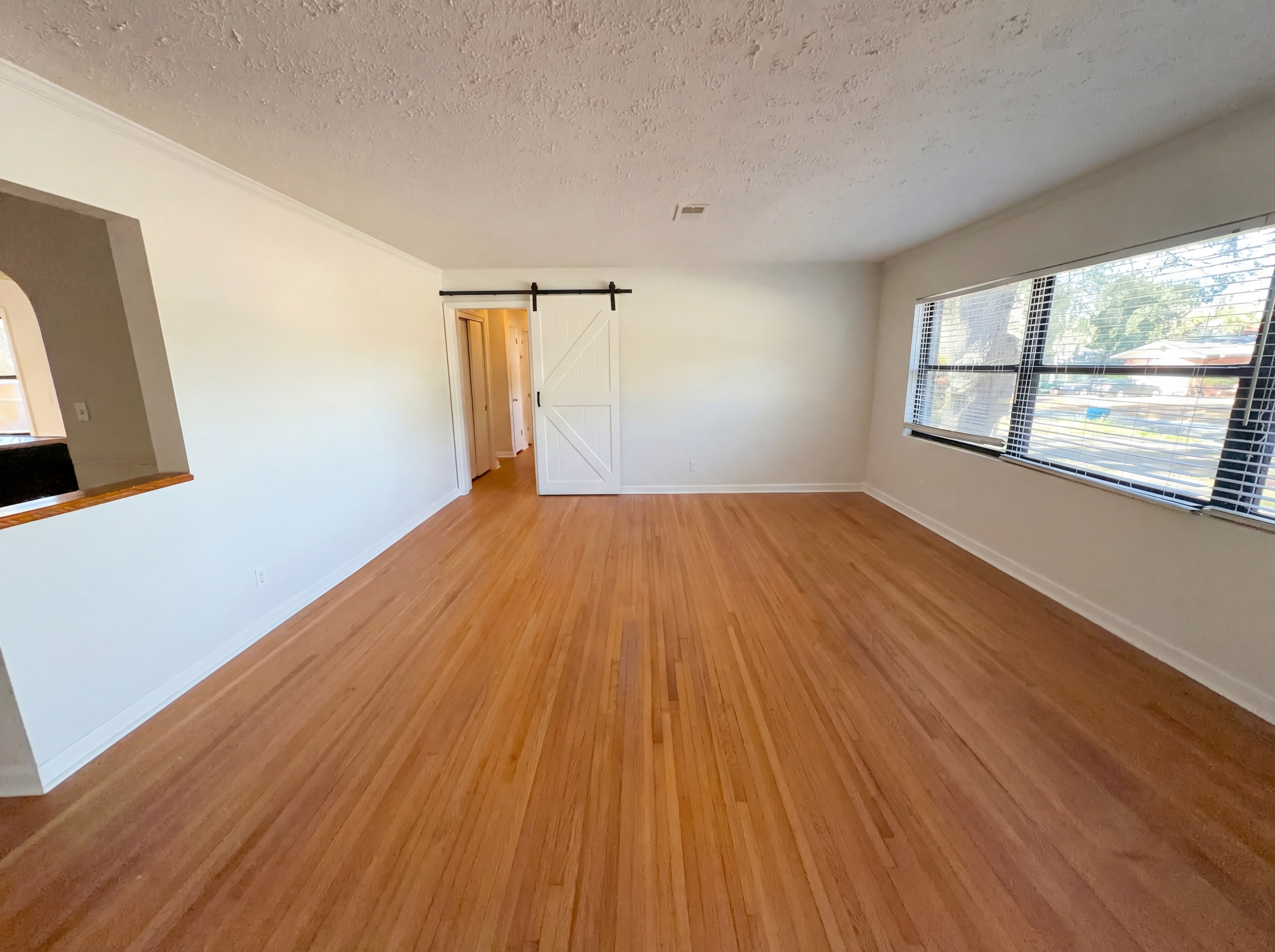 Photo 7 of 26 of 5414 Coppedge Ave, Jacksonville, FL