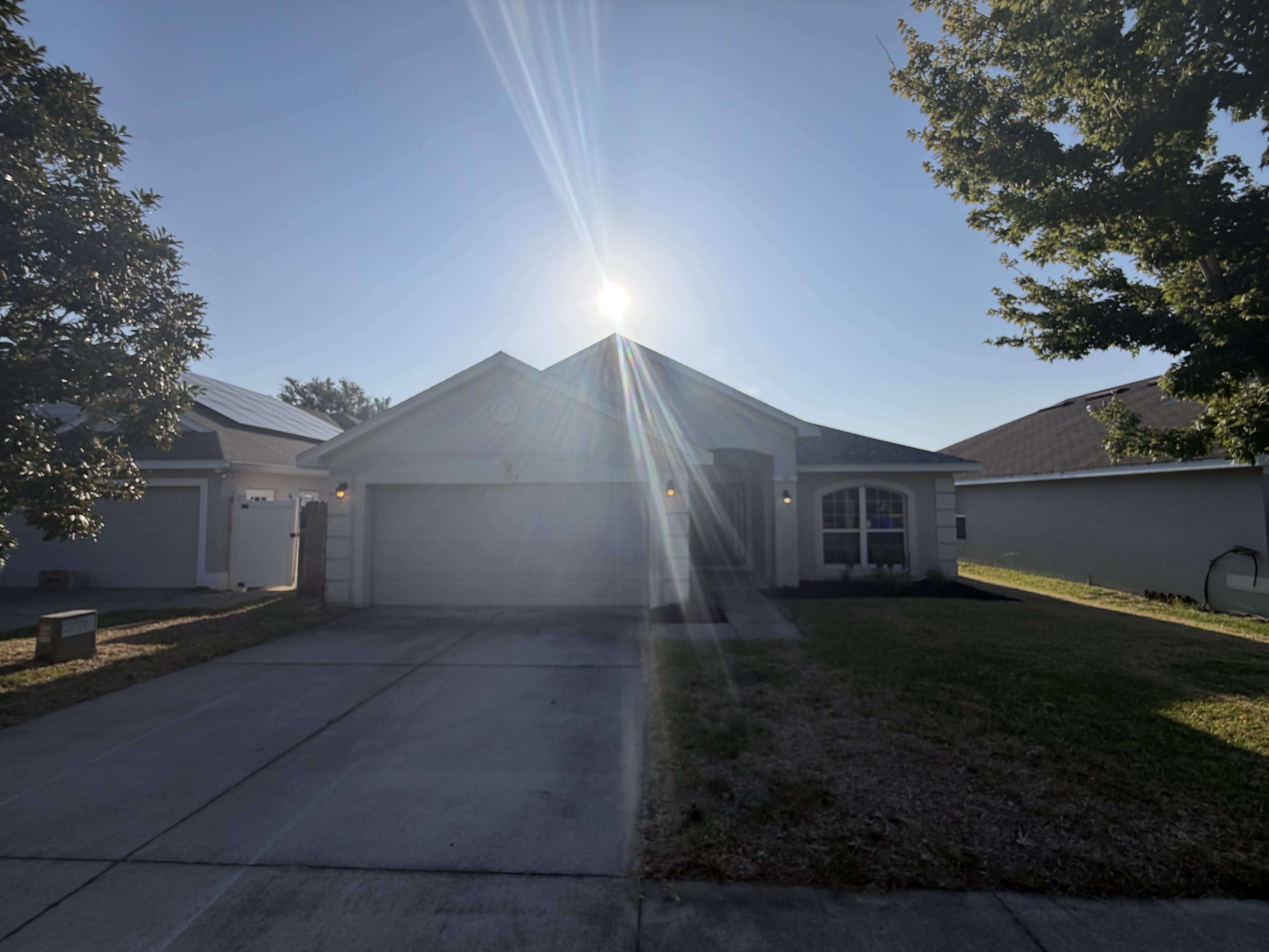 Photo 24 of 26 of 1229 Longville Cir, Tavares, FL