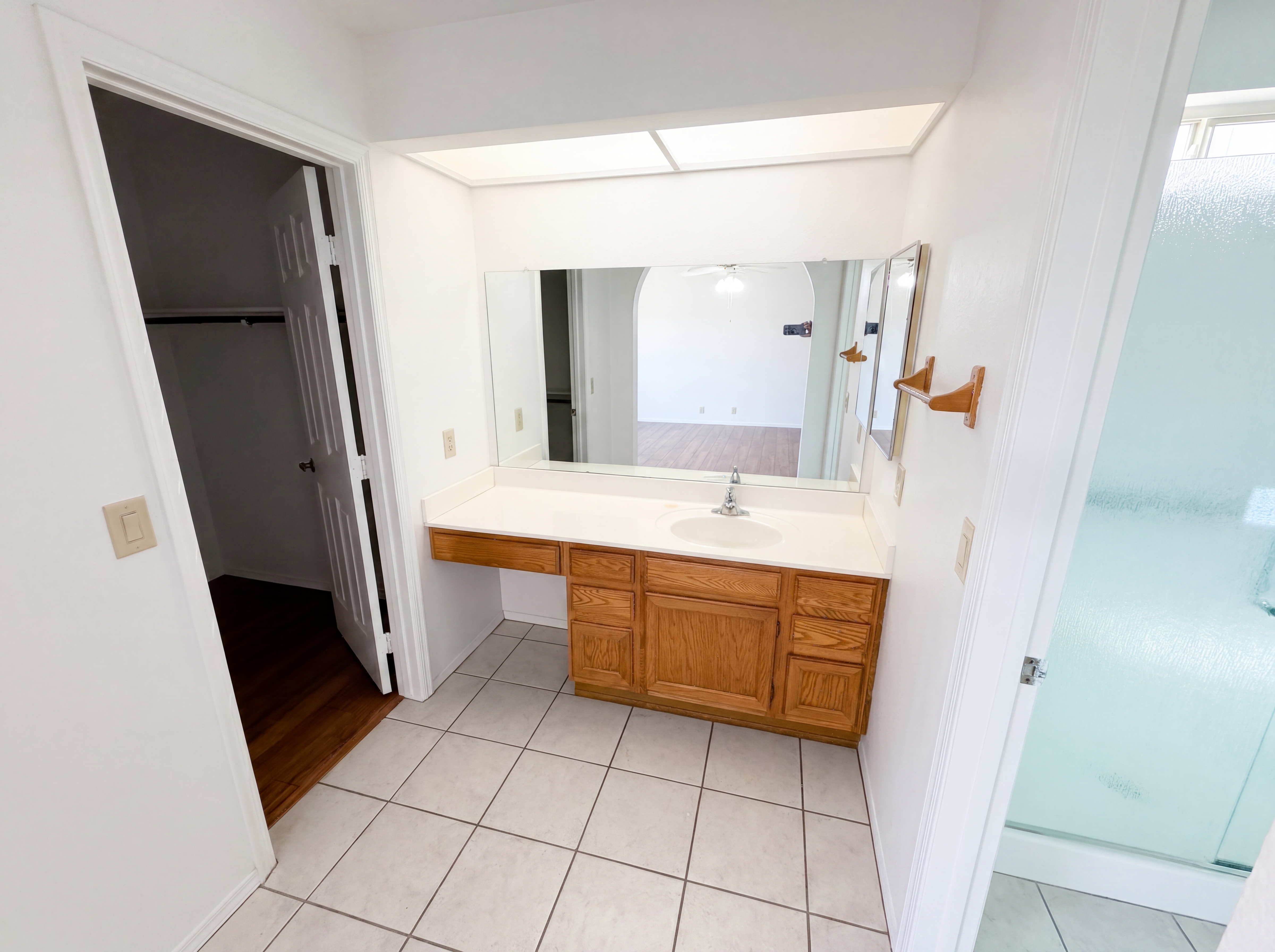 Photo 16 of 26 of 9207 W Kerry Ln, Peoria, AZ