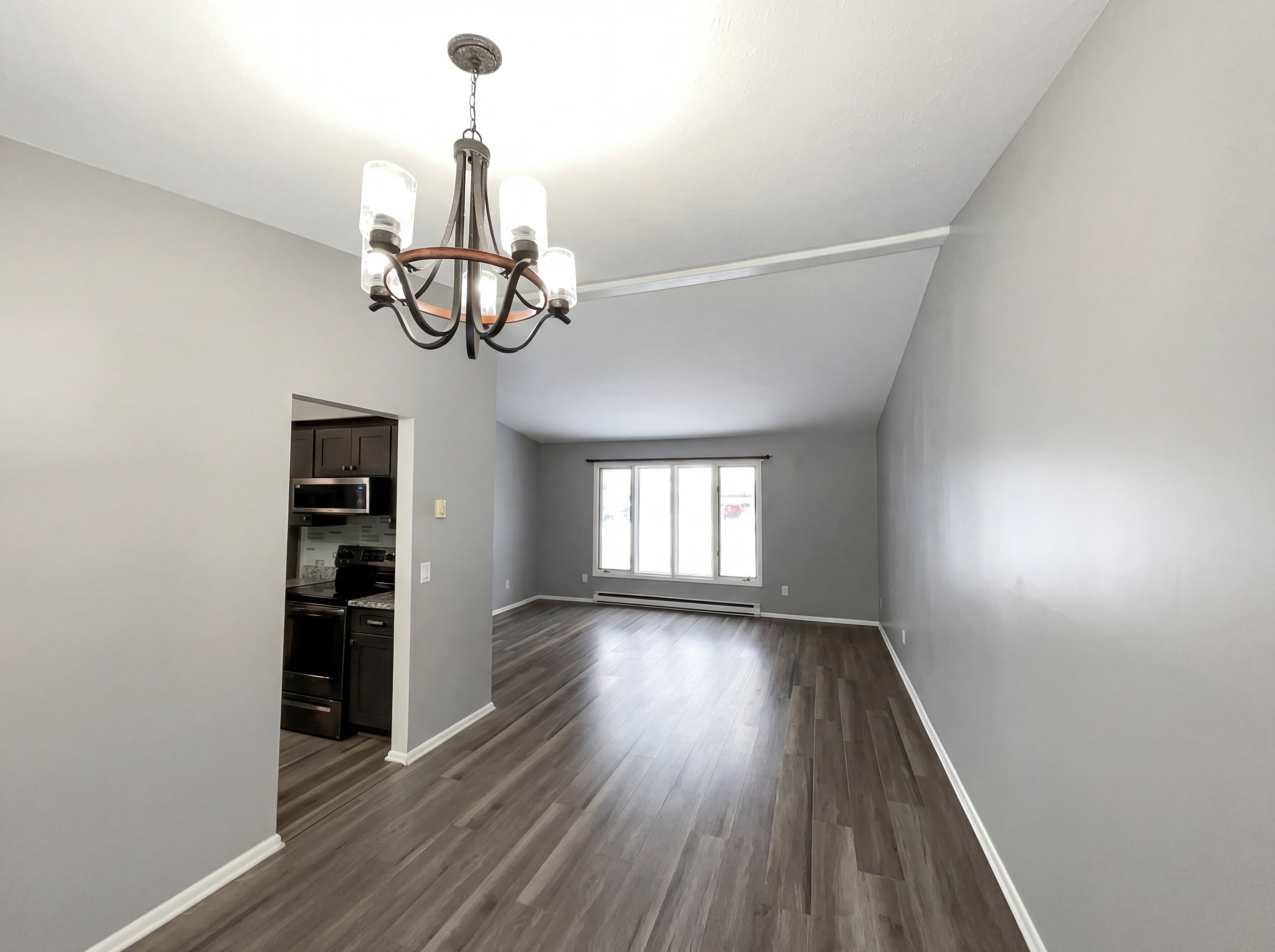 Photo 10 of 22 of 32847 Redwood Blvd, Avon Lake, OH