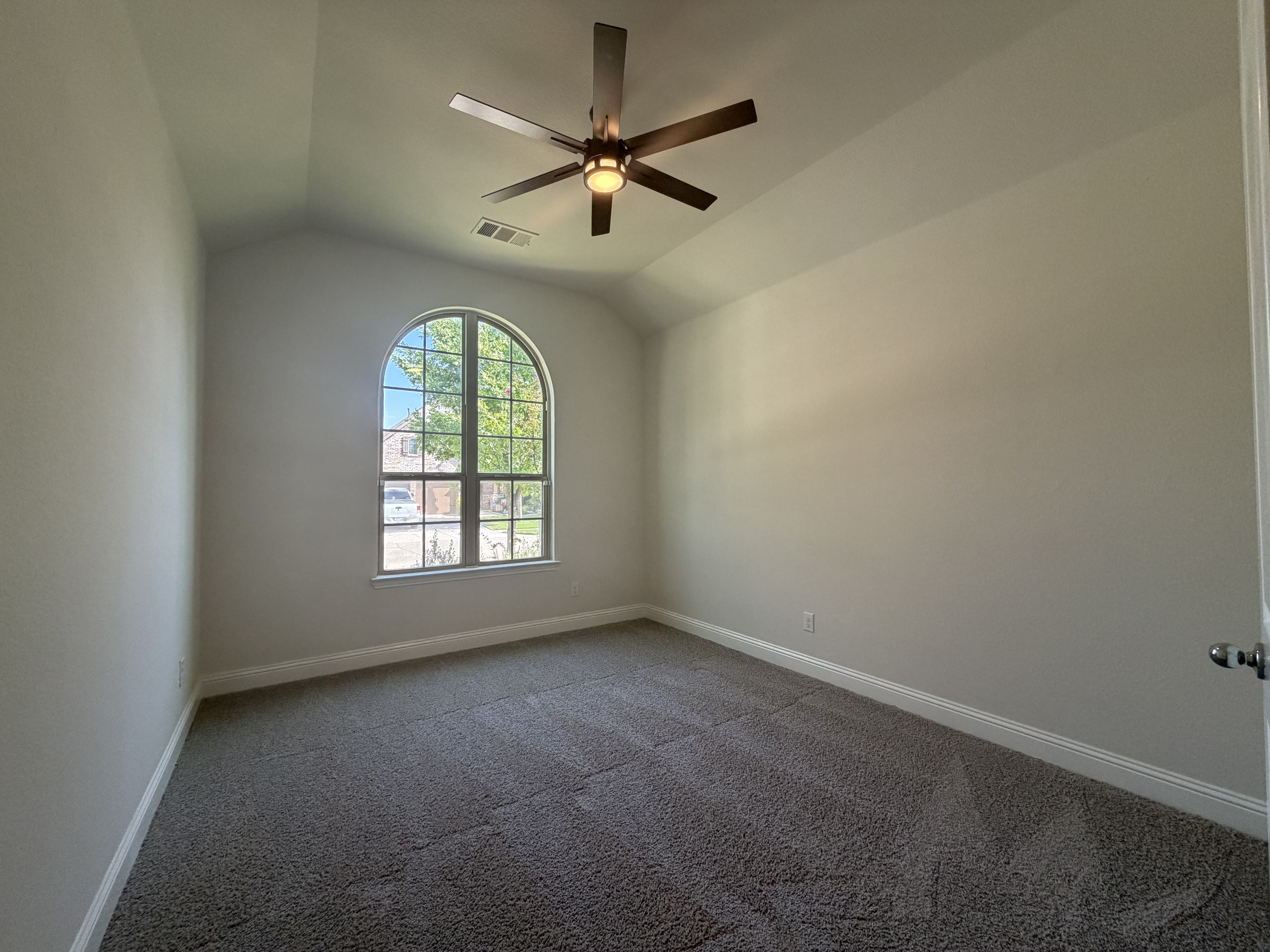 Photo 4 of 37 of 16204 Cullen Park Way, Prosper, TX