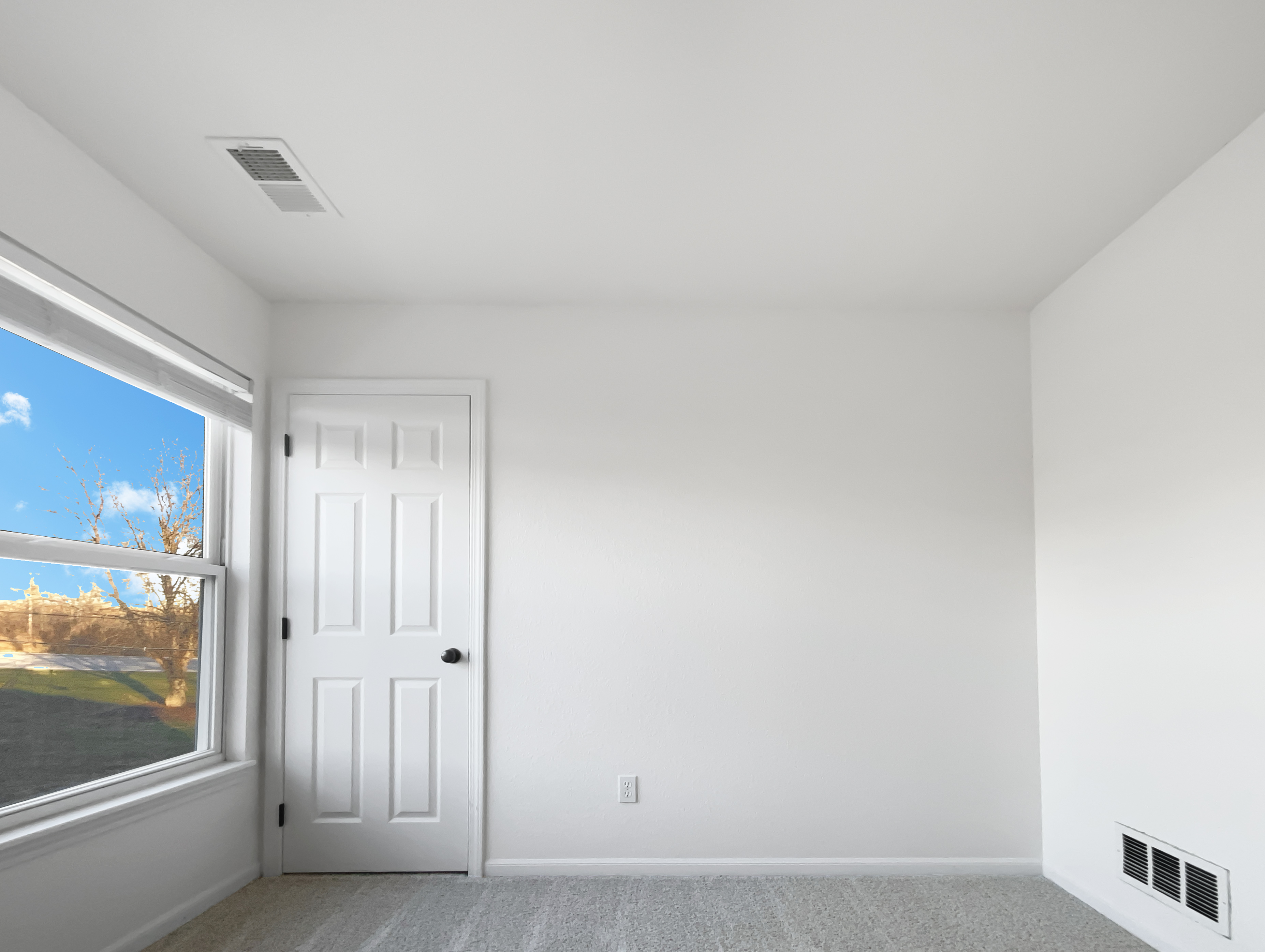 Photo 7 of 22 of 12202 N Highland Ave, Kansas City, MO