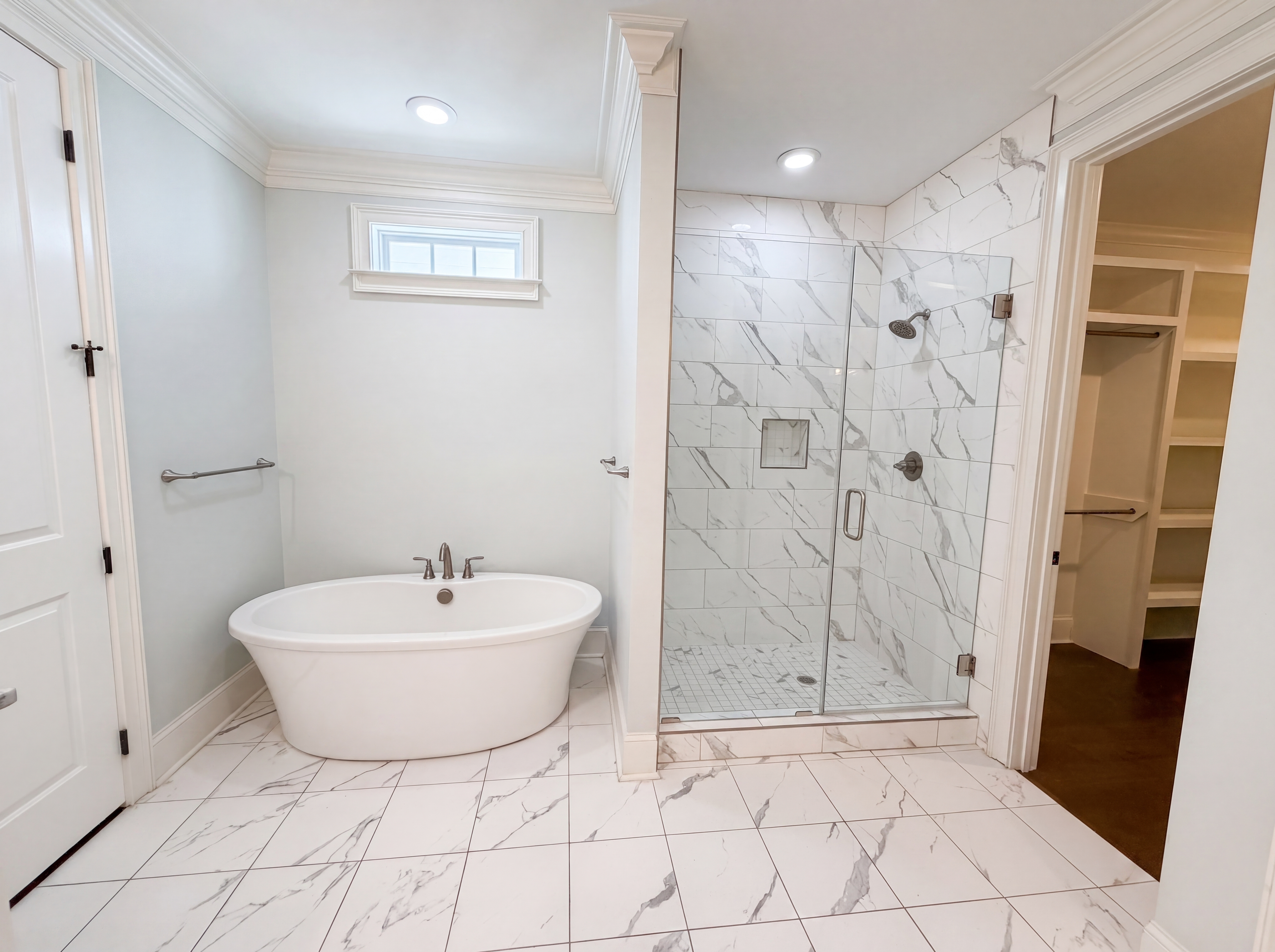Photo 18 of 36 of 1901 Parrish Dr, Columbia, SC