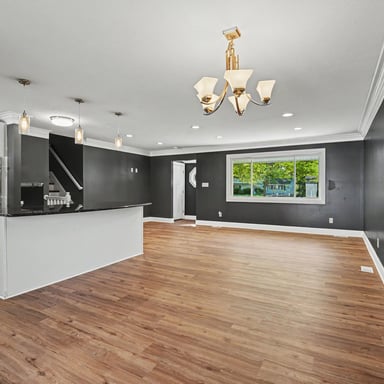 Property photo 3 of 25142 Deerfield Dr