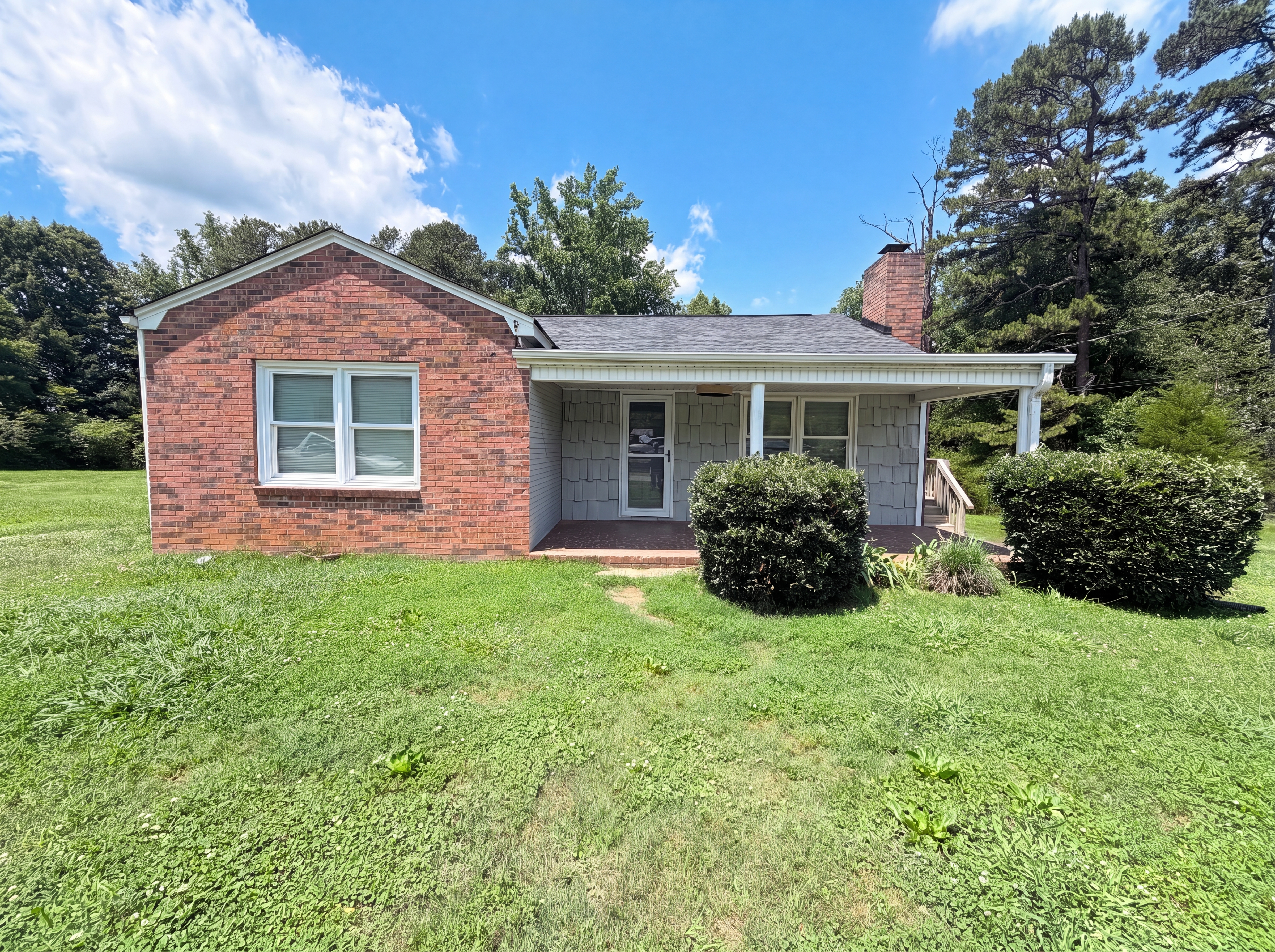 Photo 14 of 16 of 206 Lilly St, Cherryville, NC