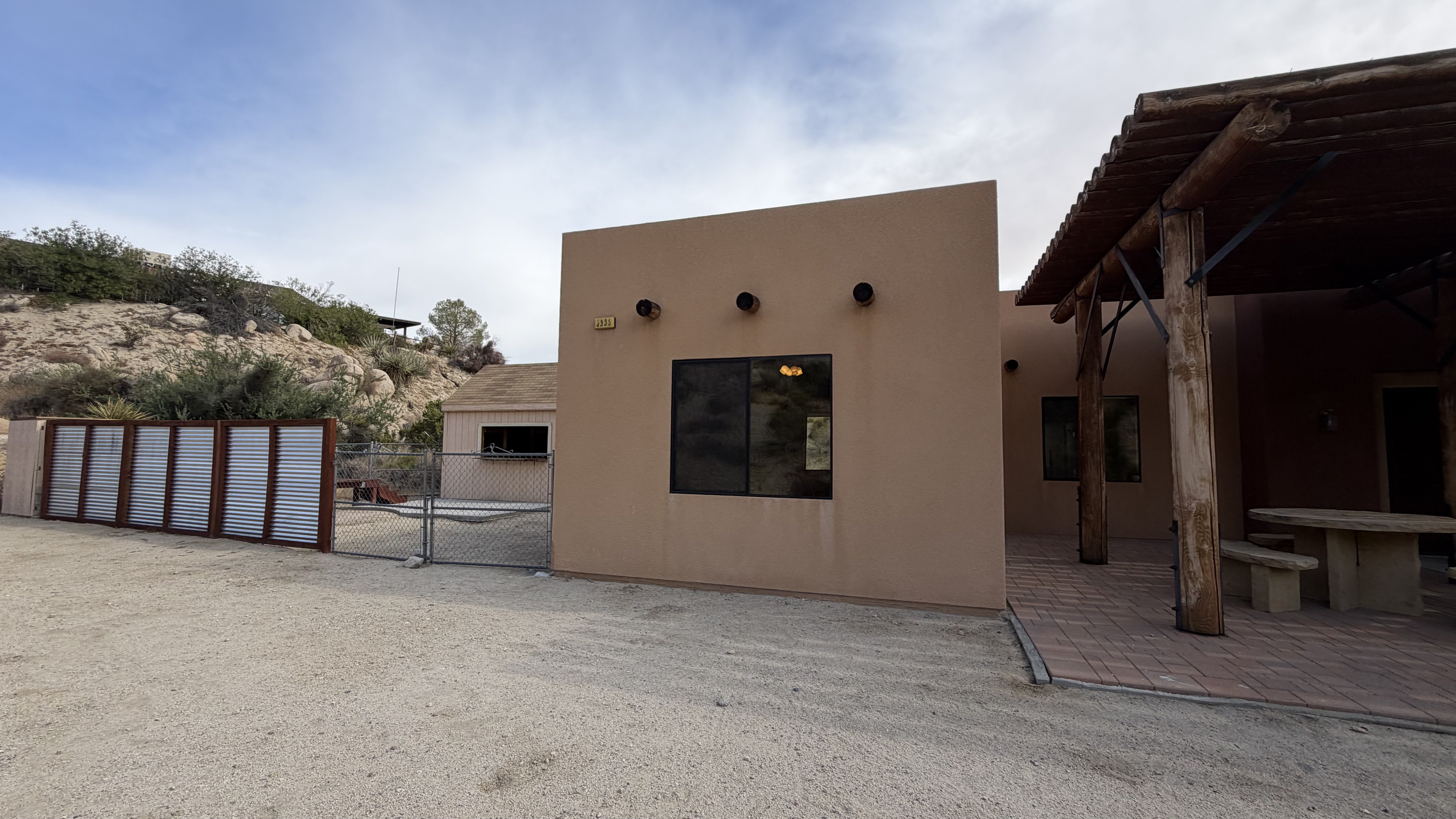 Photo 31 of 39 of 5935 Buena Suerte Rd, Yucca Valley, CA