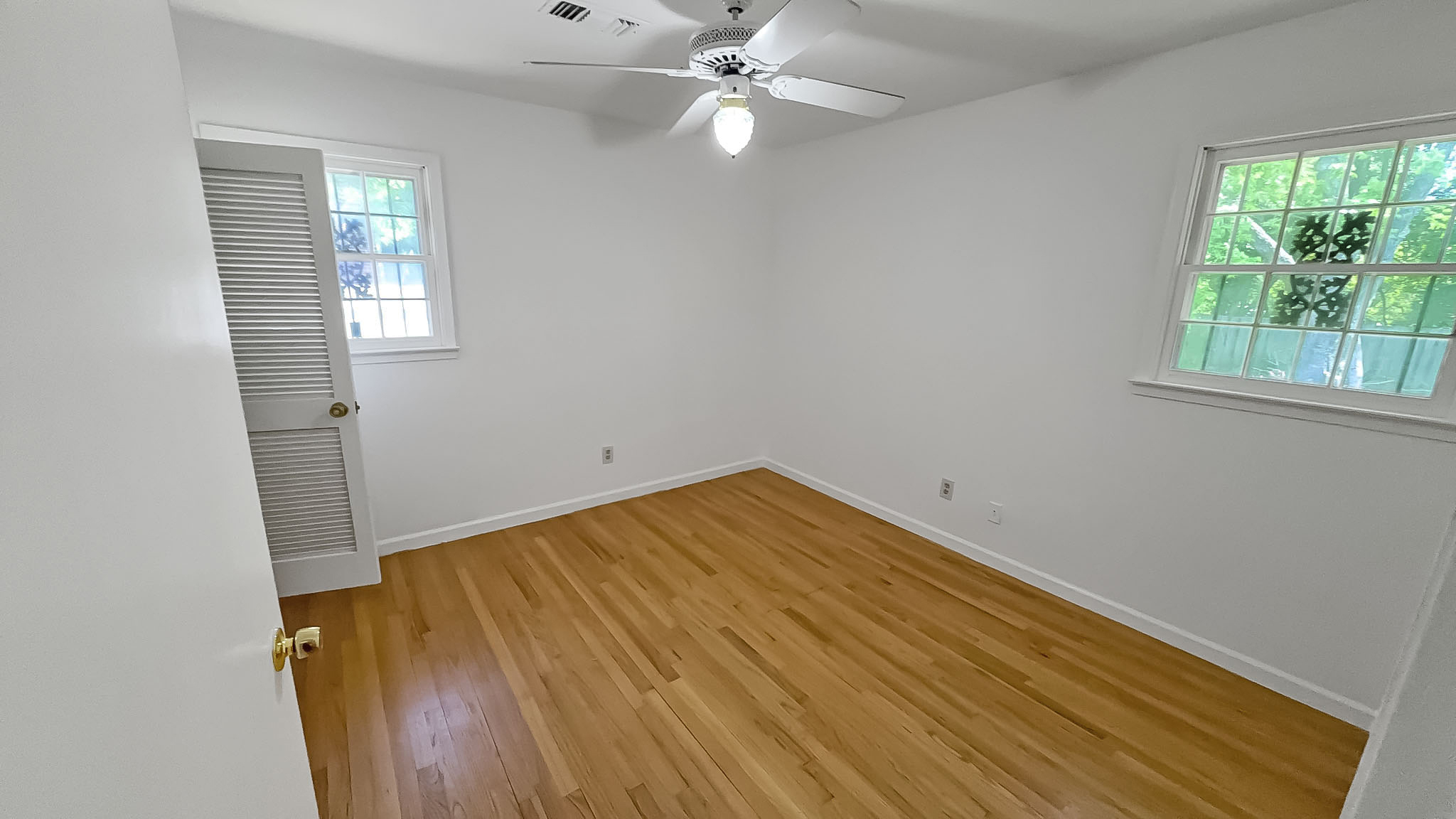 Photo 12 of 17 of 2627 Fisk Rd, Montgomery, AL