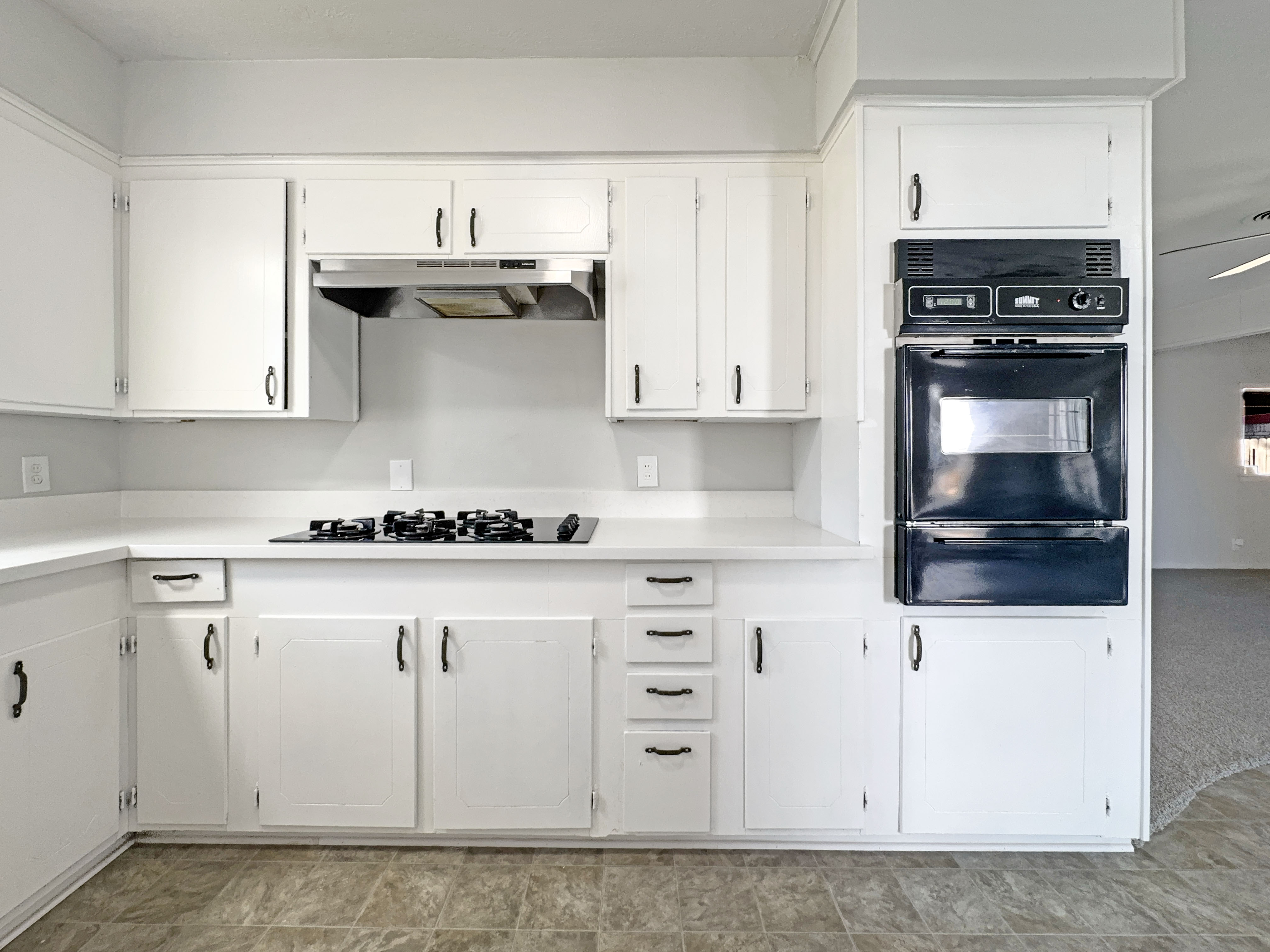 Photo 9 of 18 of 15311 Woodforest Blvd, Channelview, TX