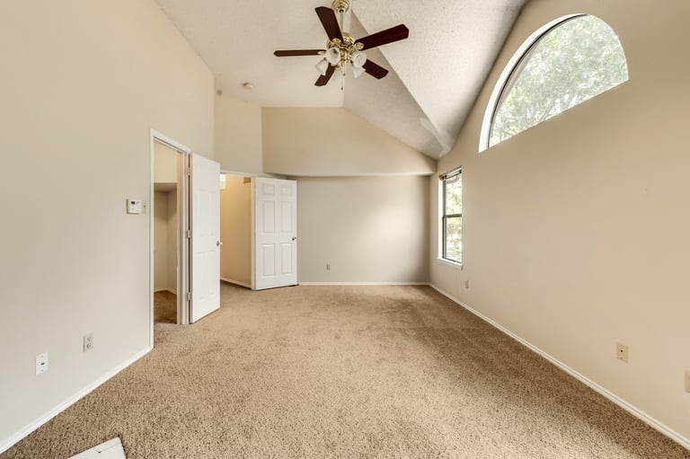 Photo 12 of 27 - 701 Long Hill Ct, McKinney, TX 75071