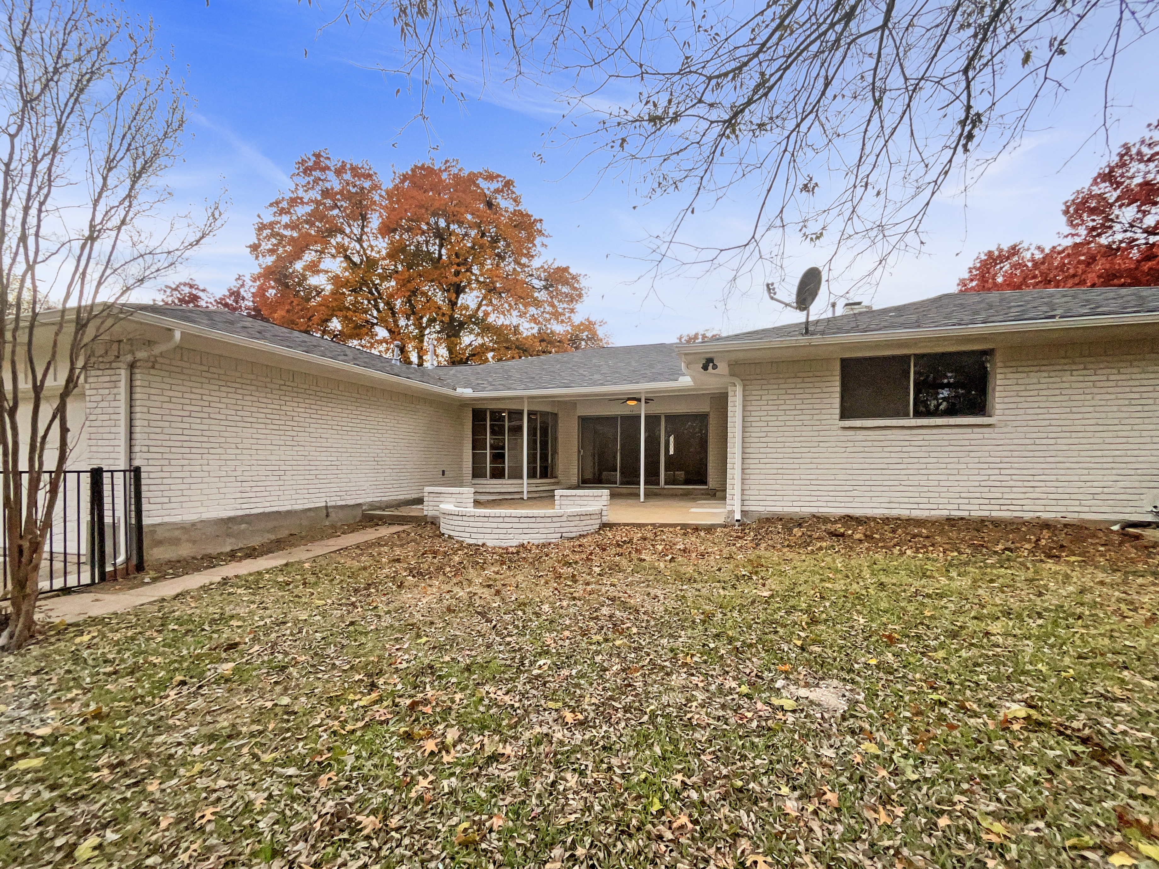 Photo 5 of 25 of 203 Westpark Dr S, McKinney, TX