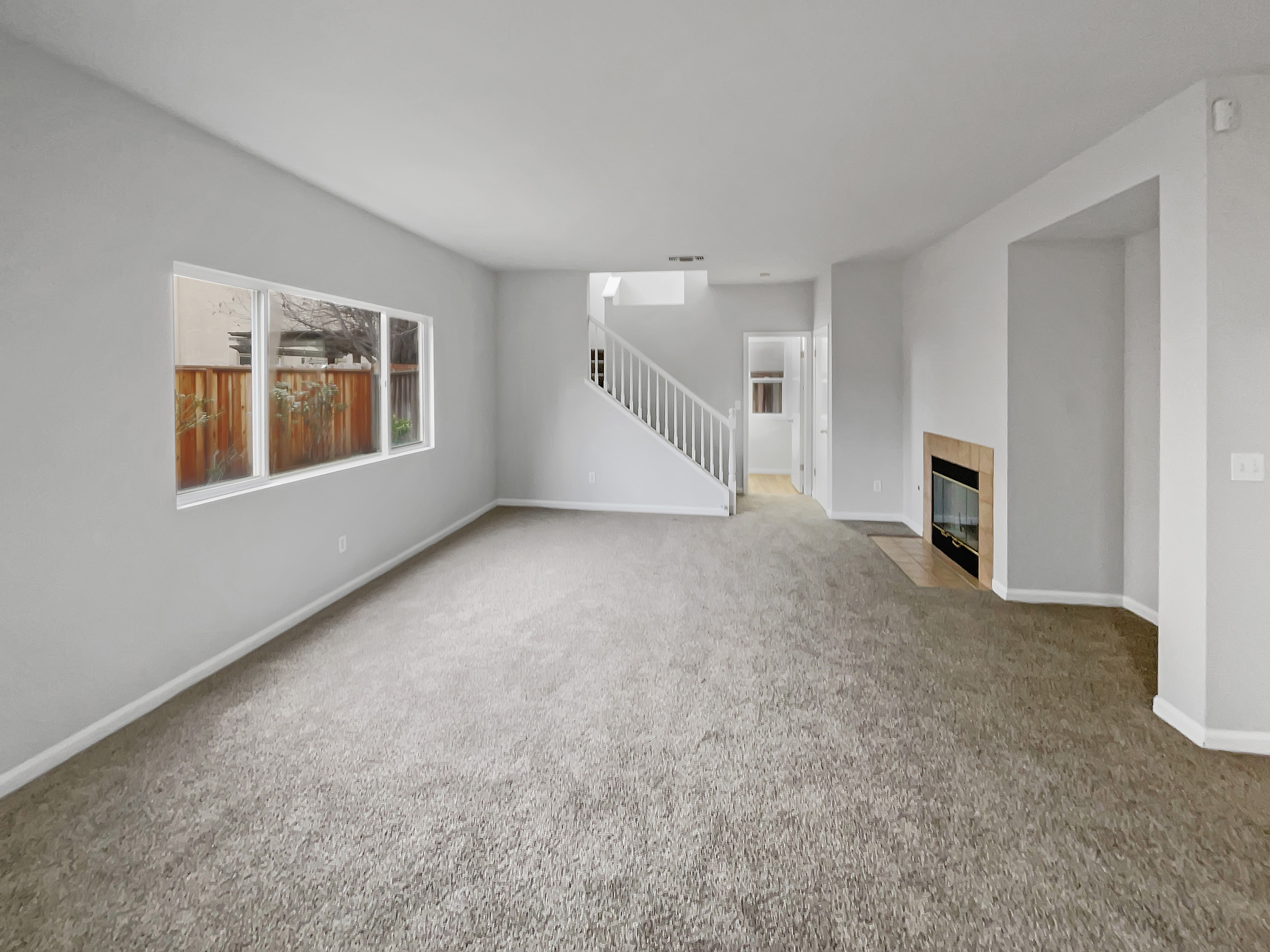Photo 3 of 23 of 4455 Meadow Valley Cir, Fairfield, CA