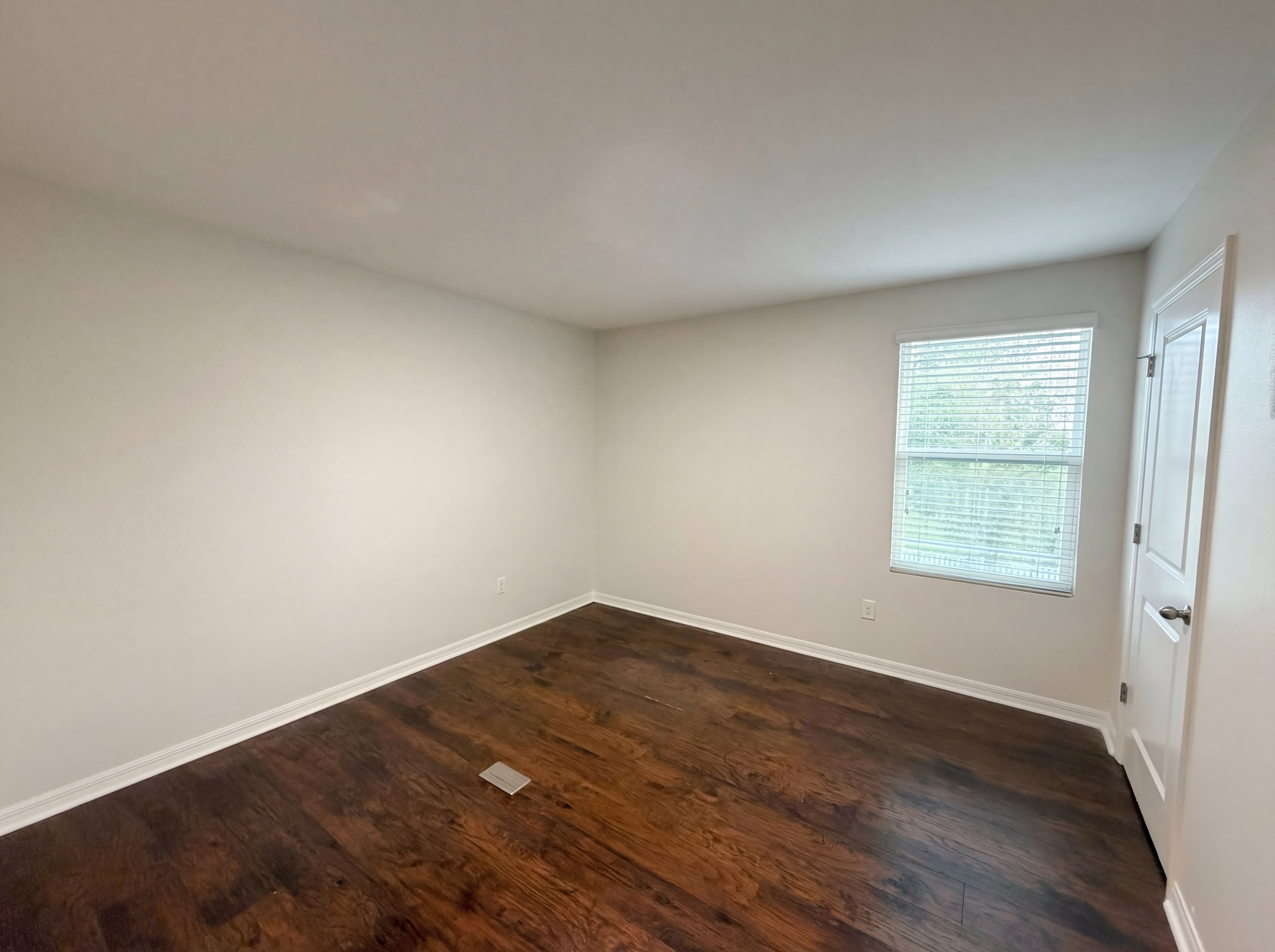 Photo 16 of 34 of 35687 Hillbrook Ave, Zephyrhills, FL