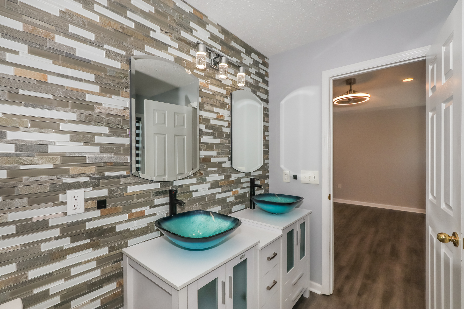 Photo 13 of 21 of 454 Carolina Hickory St, Loris, SC