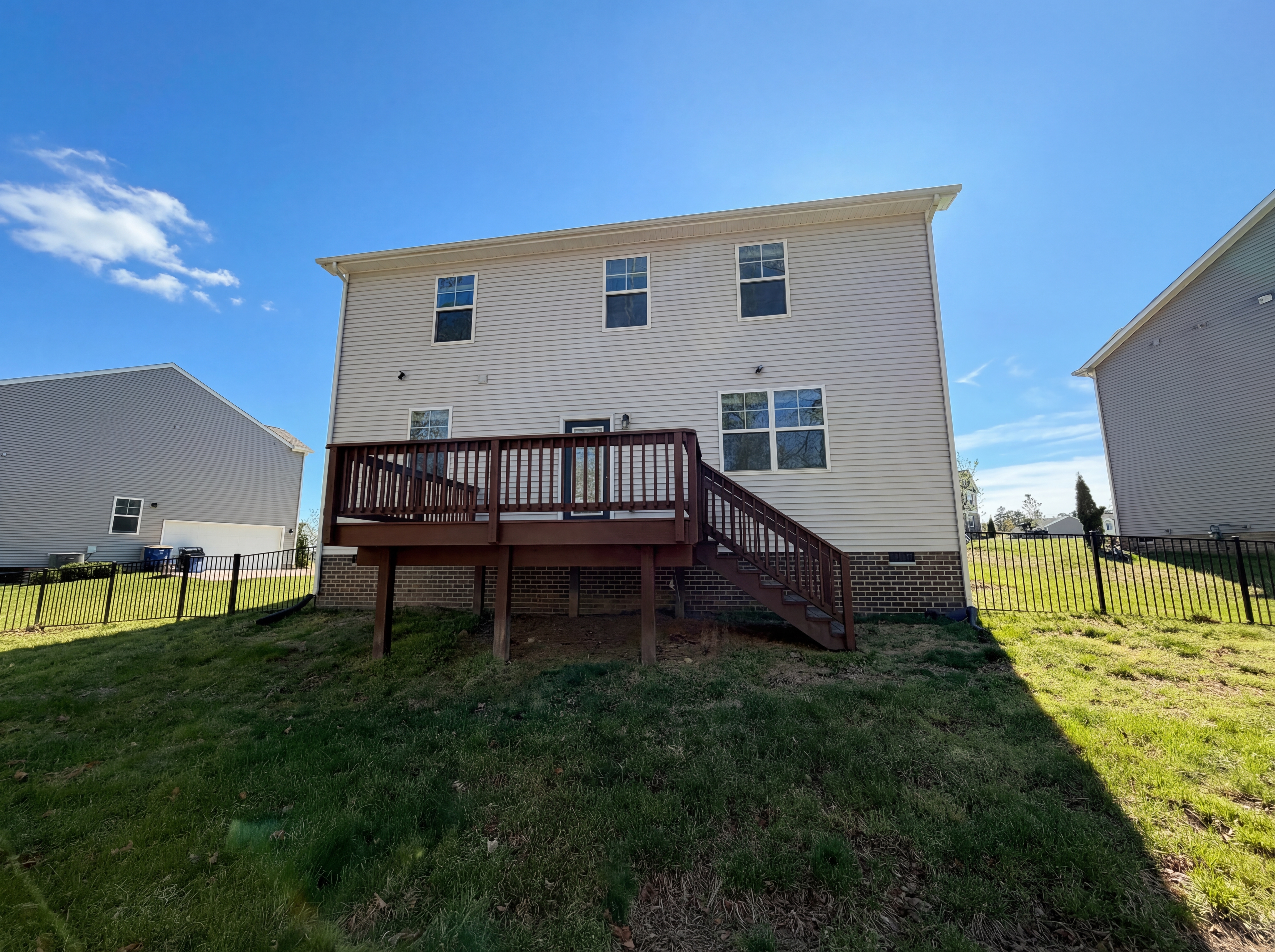 Photo 5 of 22 of 6454 Faulkner Dr, North Chesterfield, VA