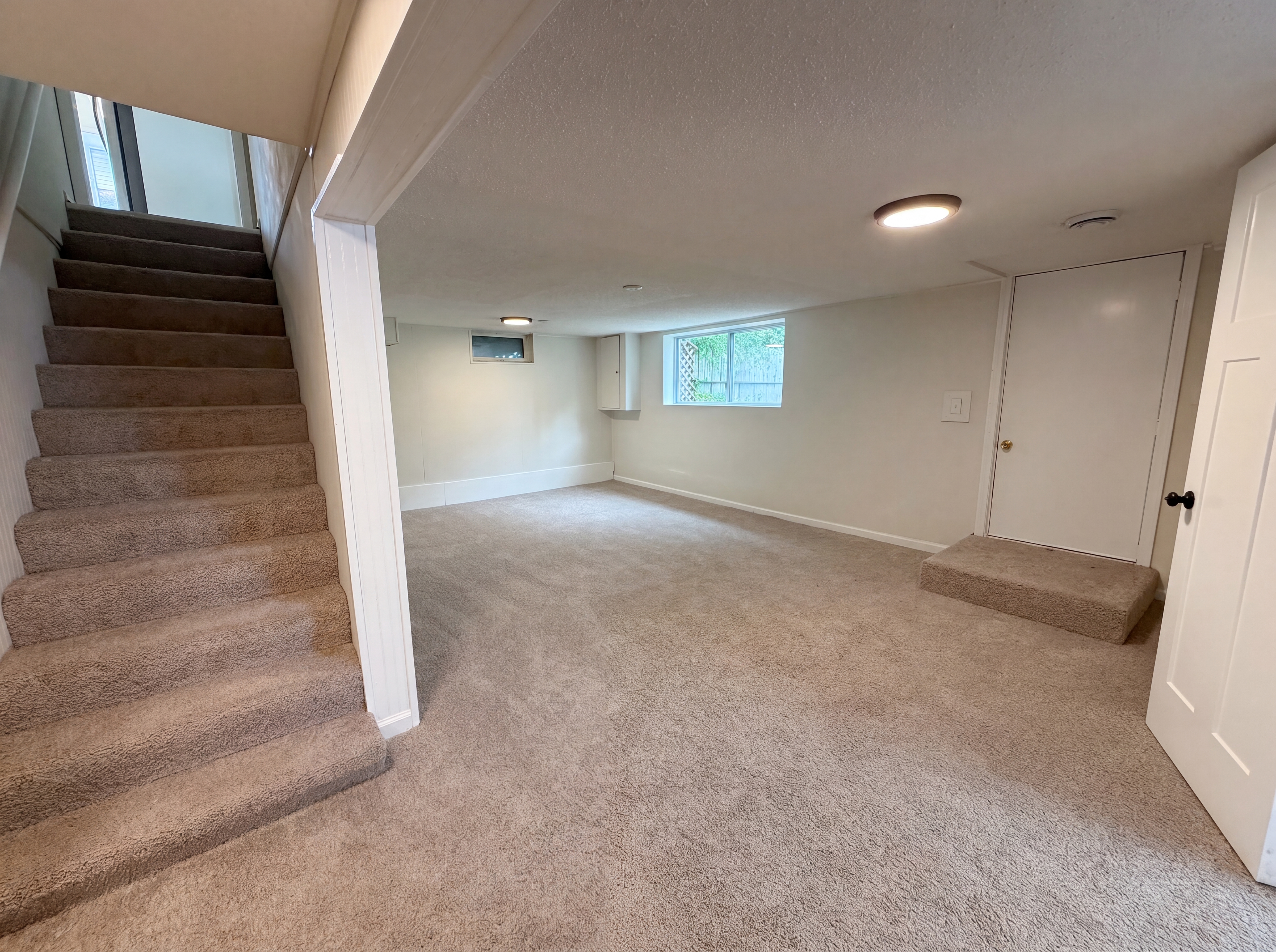 Photo 20 of 27 of 1695 Abell St, Maplewood, MN