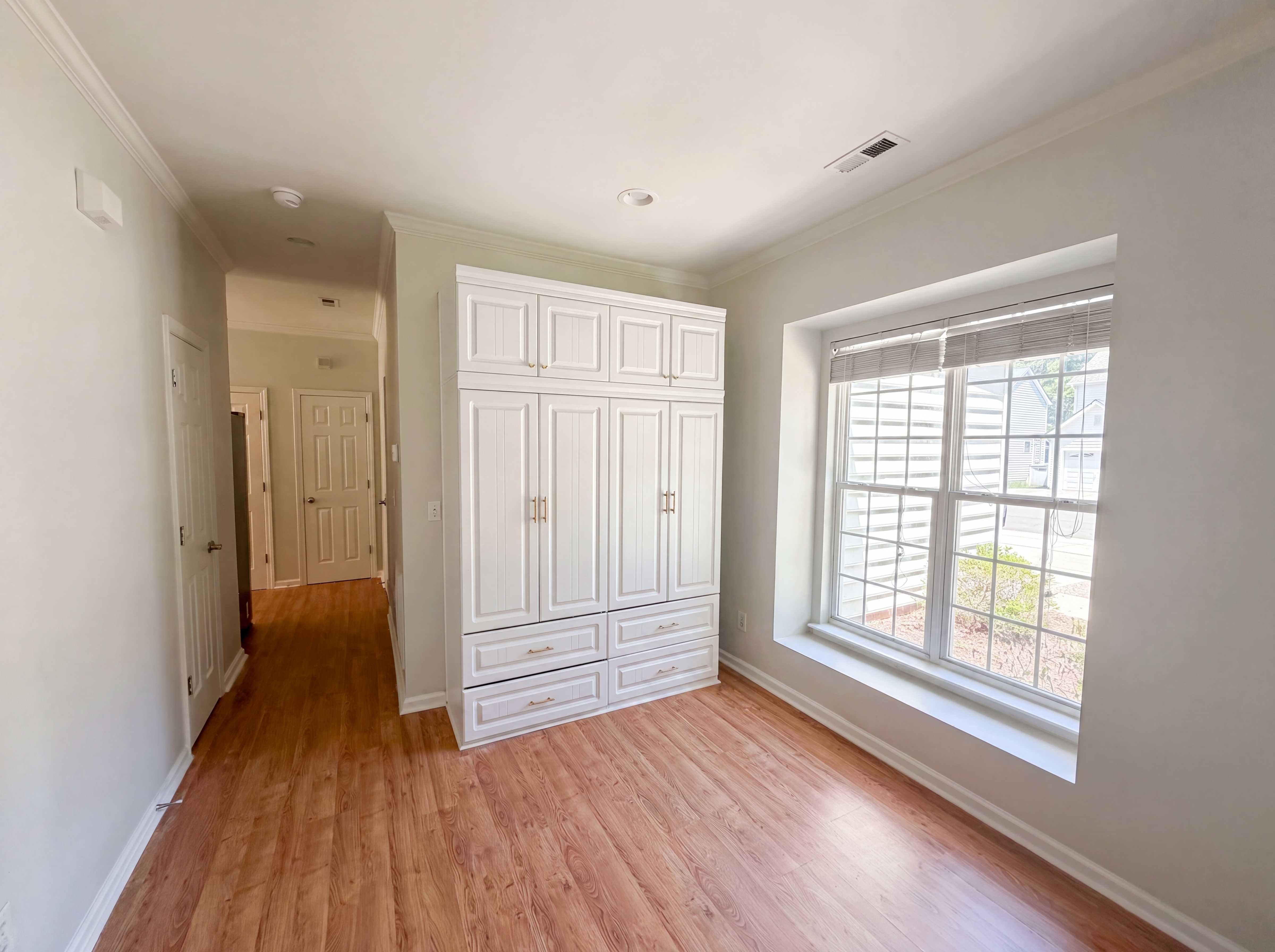 Photo 9 of 17 of 8409 Aztec Dawn Ct, Raleigh, NC