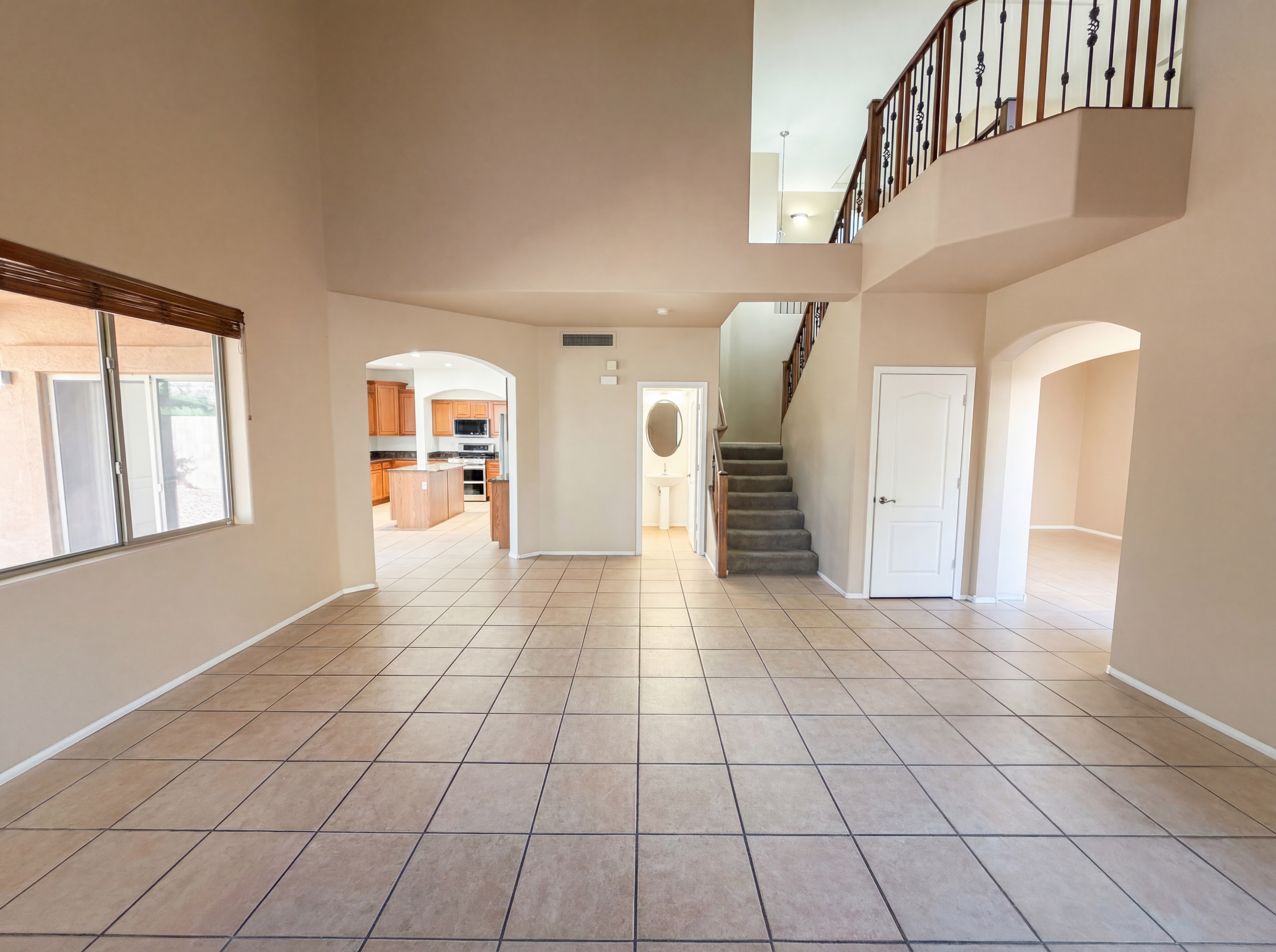 Photo 3 of 39 of 2634 E Ridge Creek Rd, Phoenix, AZ
