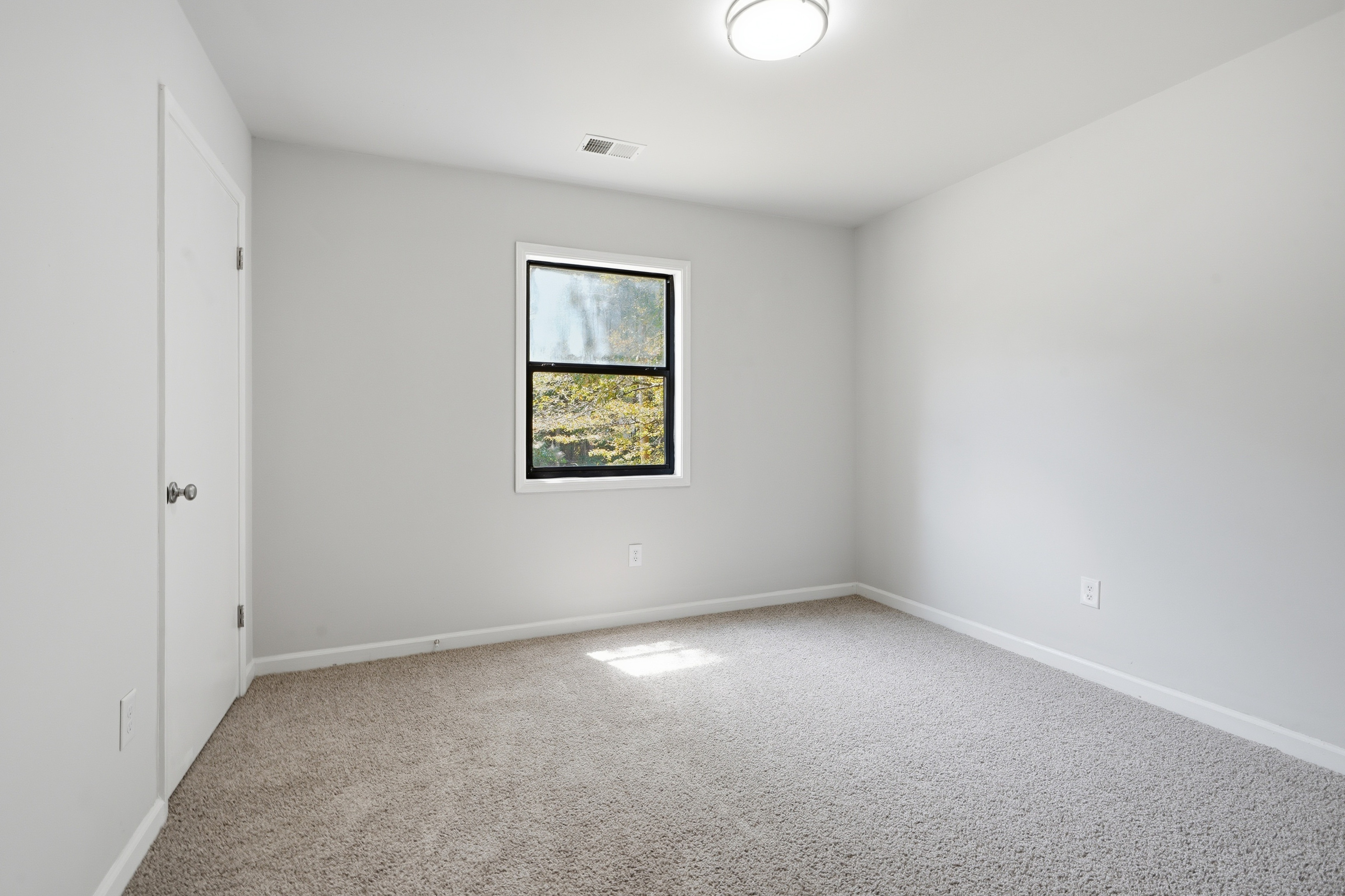 Photo 13 of 37 of 13 Bramblewood Pl SW, Cartersville, GA