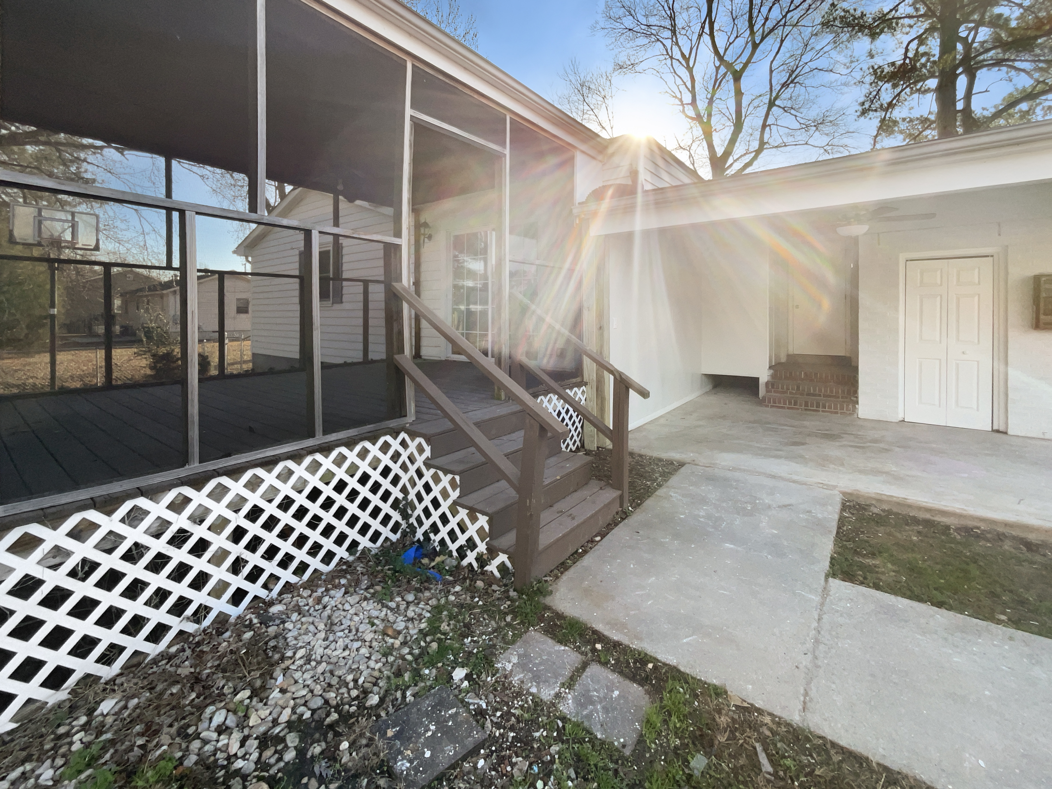 Photo 9 of 30 of 2807 Clingman St, Hopewell, VA
