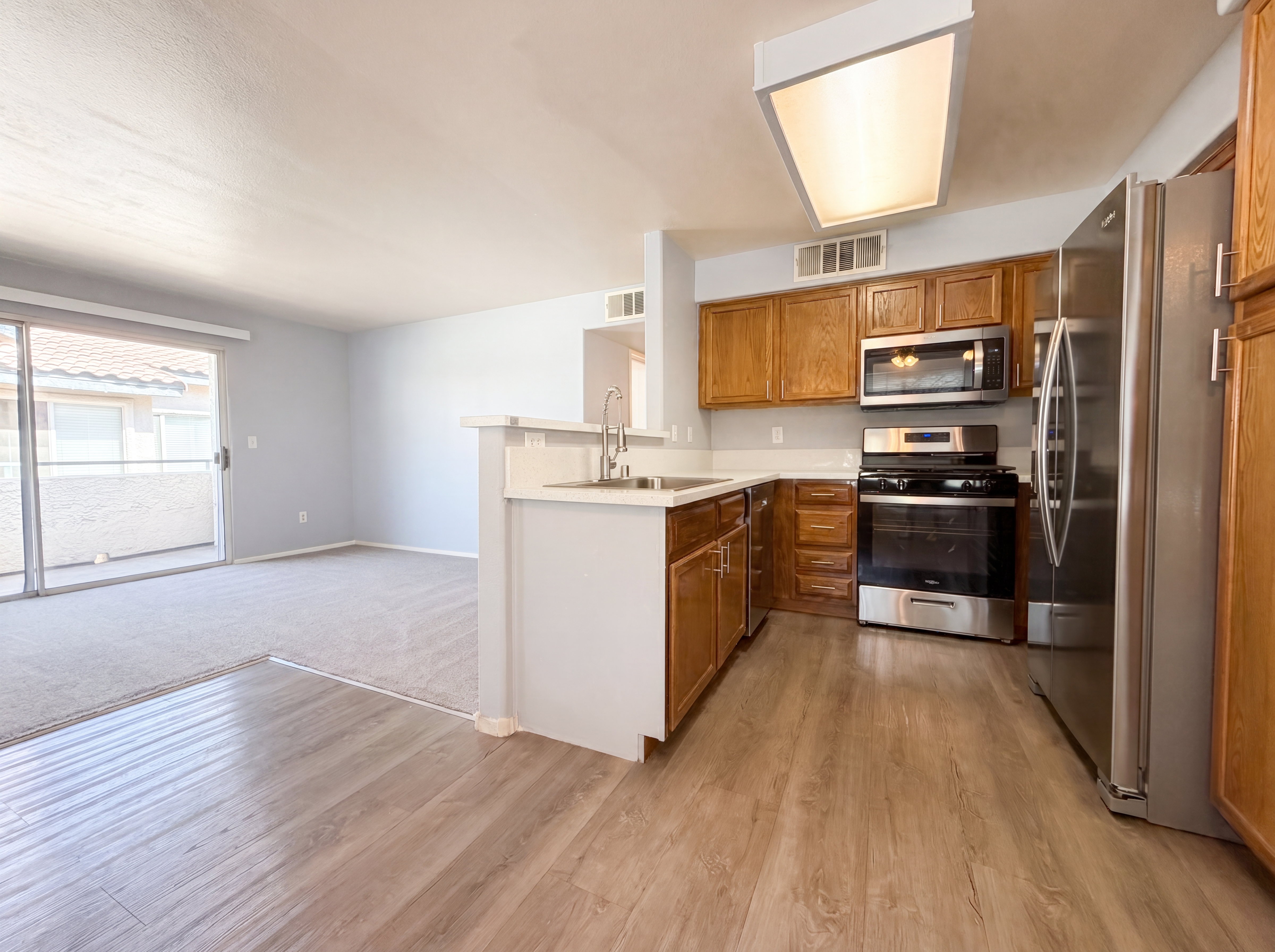 Photo 9 of 23 of 3087 Key Largo Dr, Las Vegas, NV