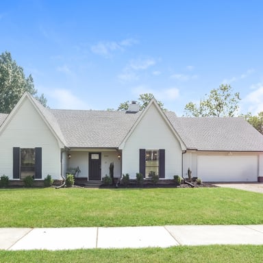 Property photo 1 of 3530 Josee Ln