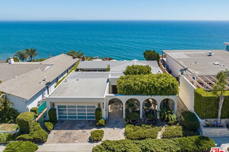 18222 Coastline Dr, Malibu, Ca 90265 