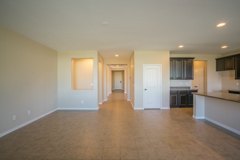 Photo 2 of 30 - 18217 W Montecito Ave, Goodyear, AZ 85395