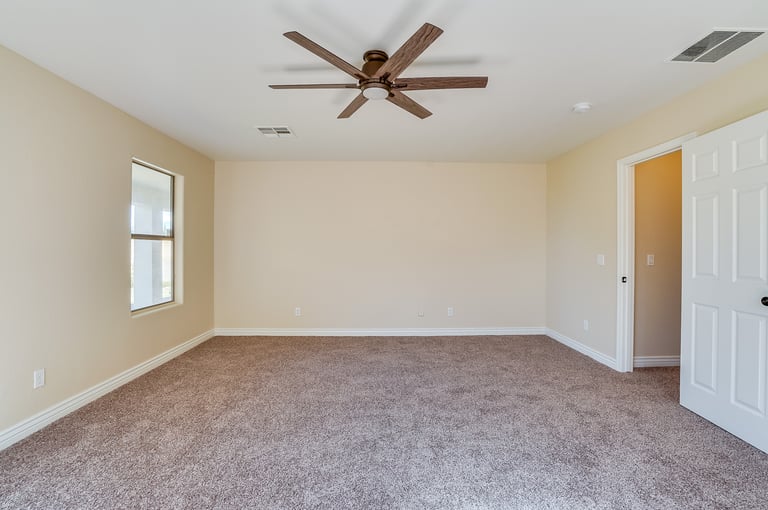 Photo 10 of 20 - 4336 E Rousay Dr, San Tan Valley, AZ 85140