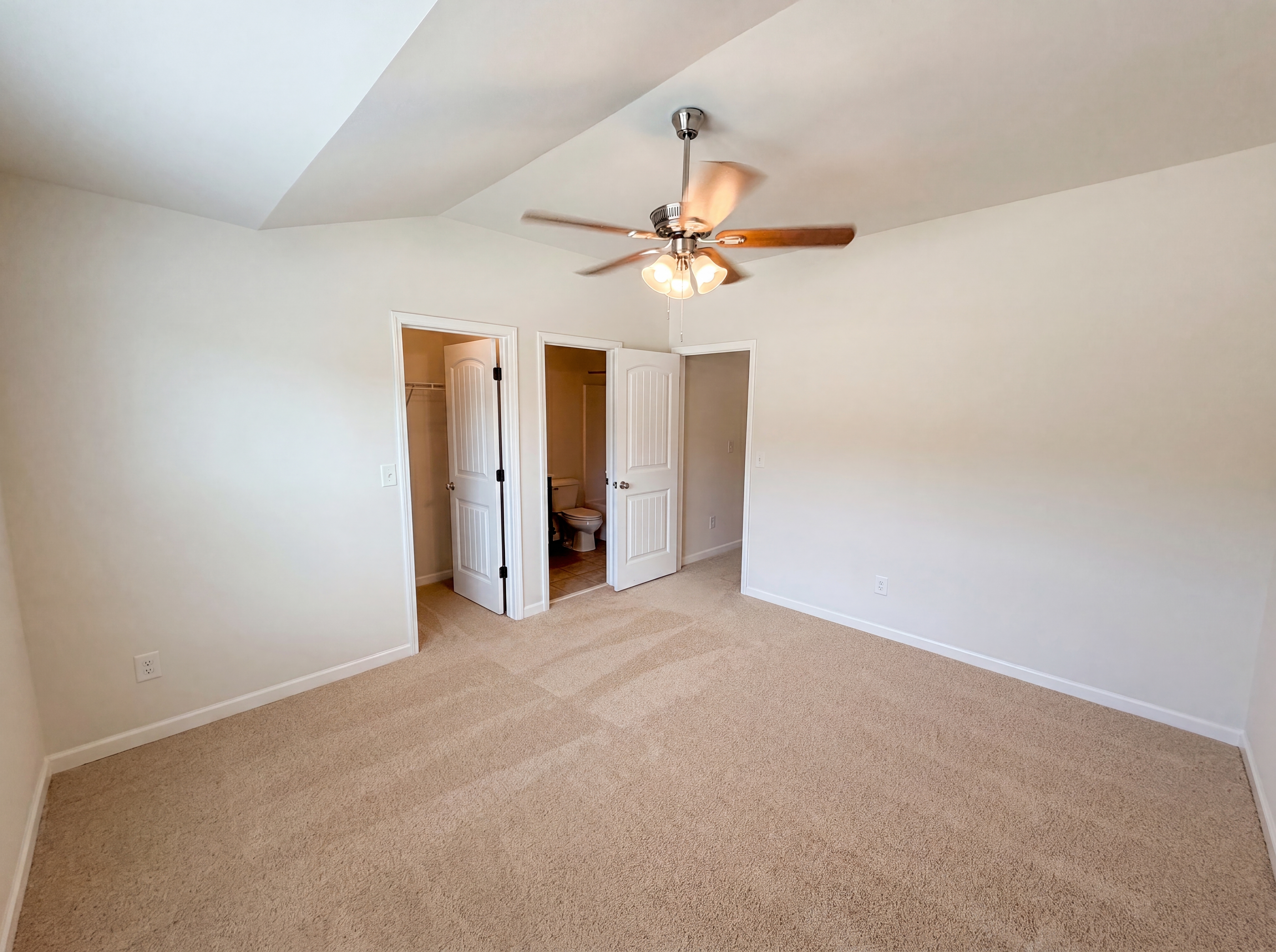 Photo 38 of 51 of 1481 Azalea Brook Dr, Lawrenceville, GA