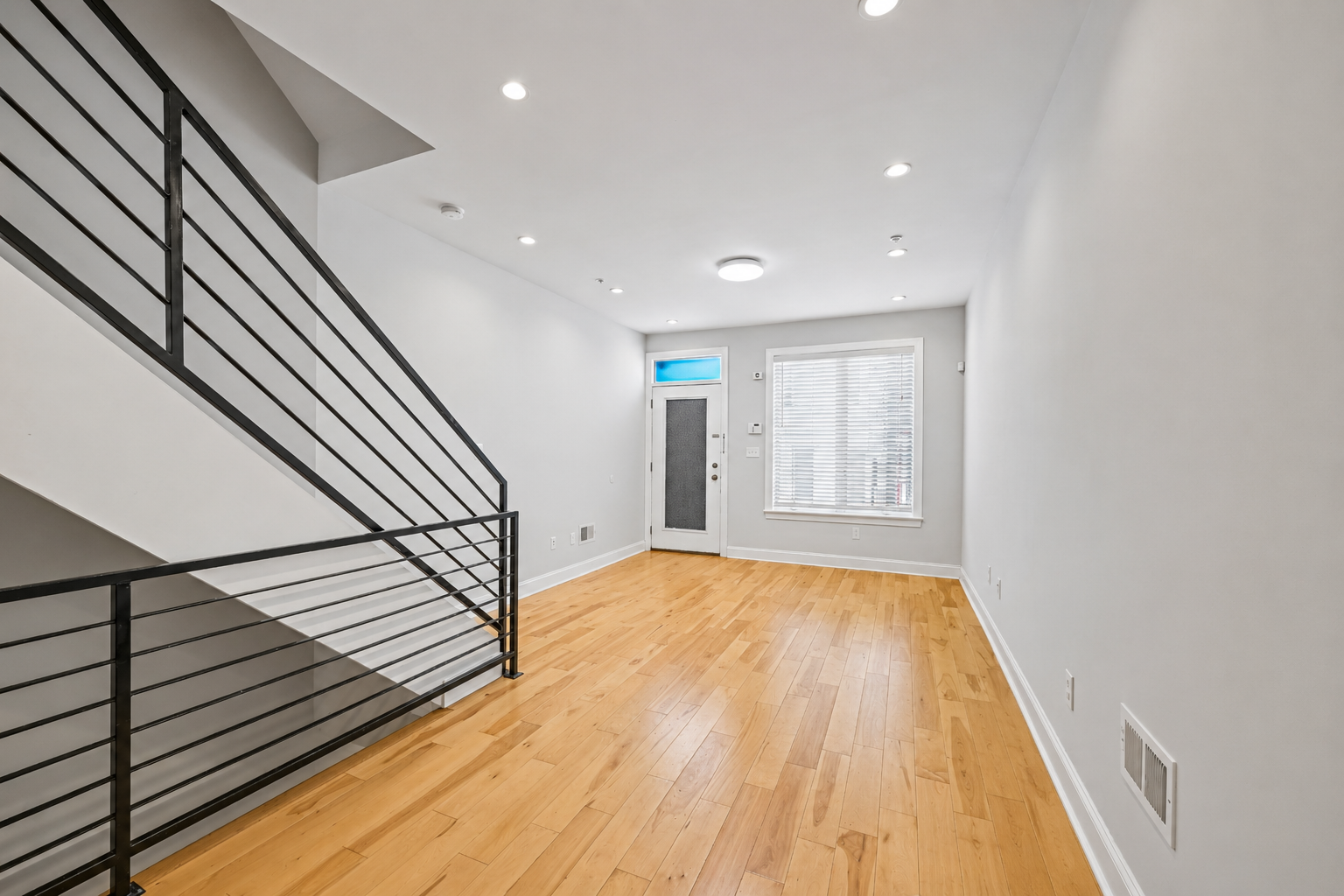 Photo 3 of 46 of 1819 Mountain St, Philadelphia, PA