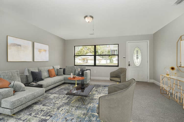 Photo 3 of 19 - 4000 Magnolia Dr, Leesburg, FL 34748