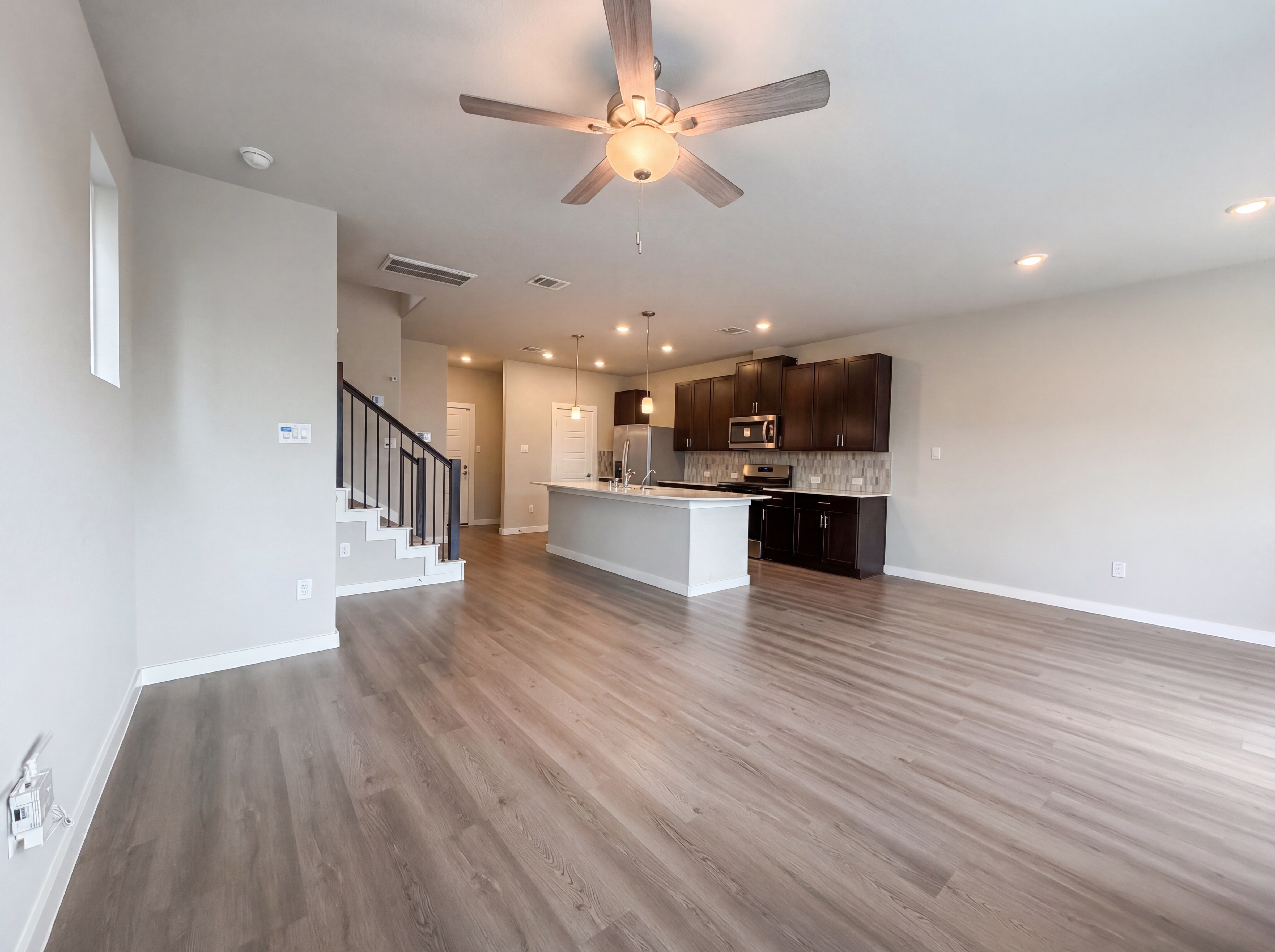 Photo 3 of 19 of 14707 Silent Gulf Ave, Houston, TX