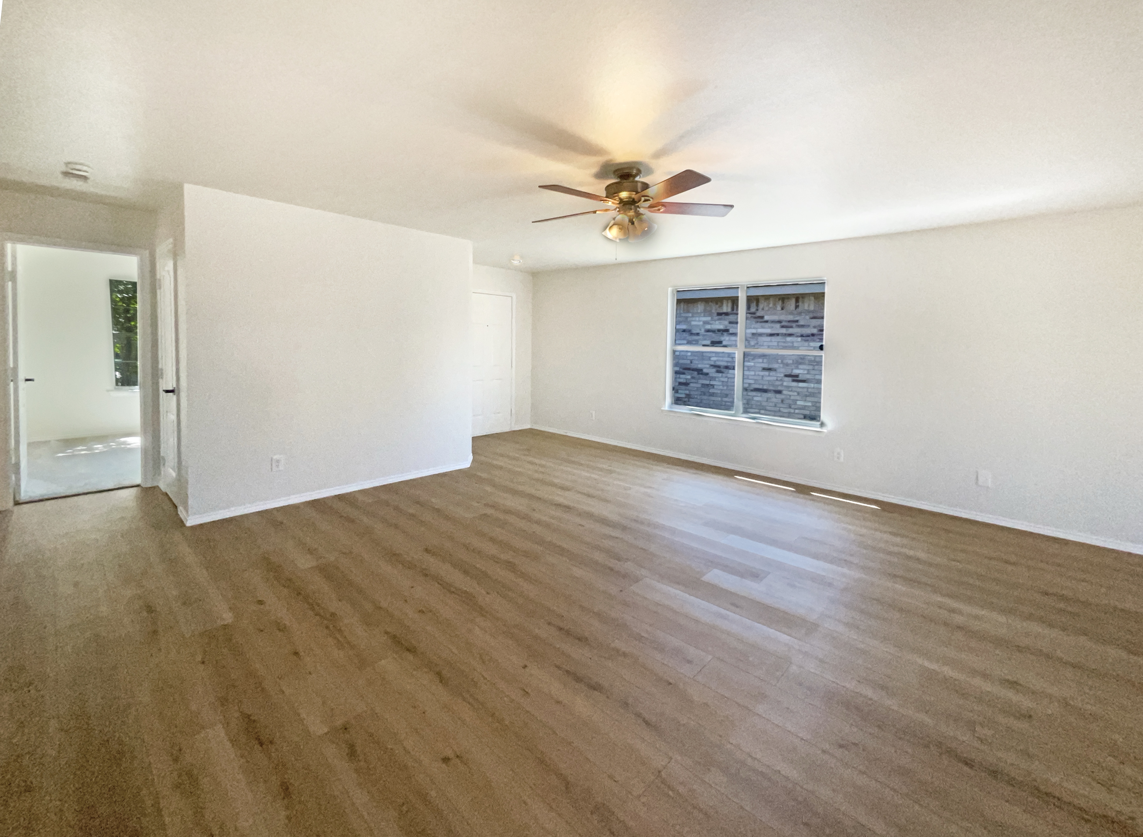 Photo 16 of 24 of 2019 Kingsbridge Dr, Heartland, TX