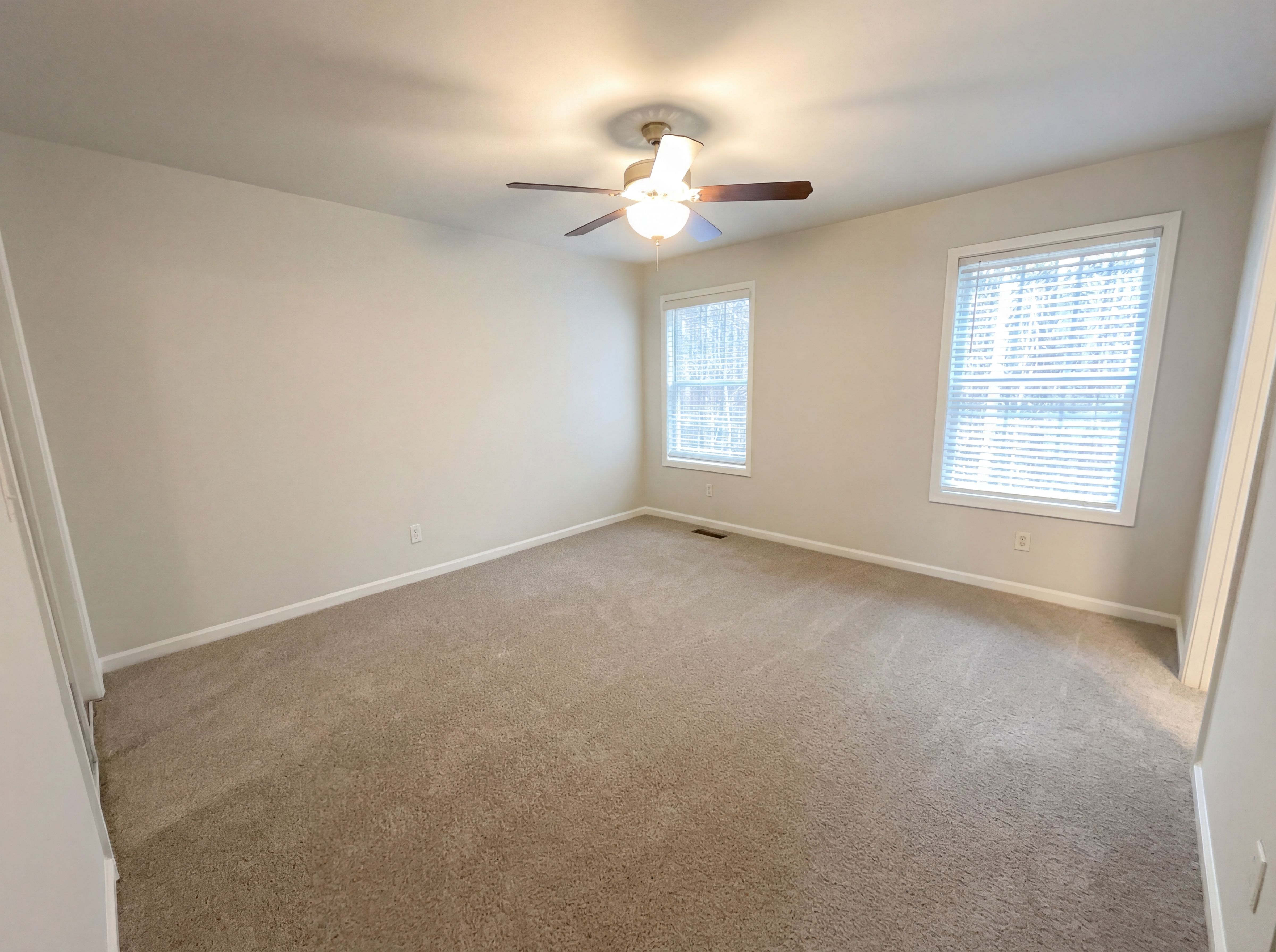Photo 11 of 24 of 6584 Snowbird Ln, Douglasville, GA