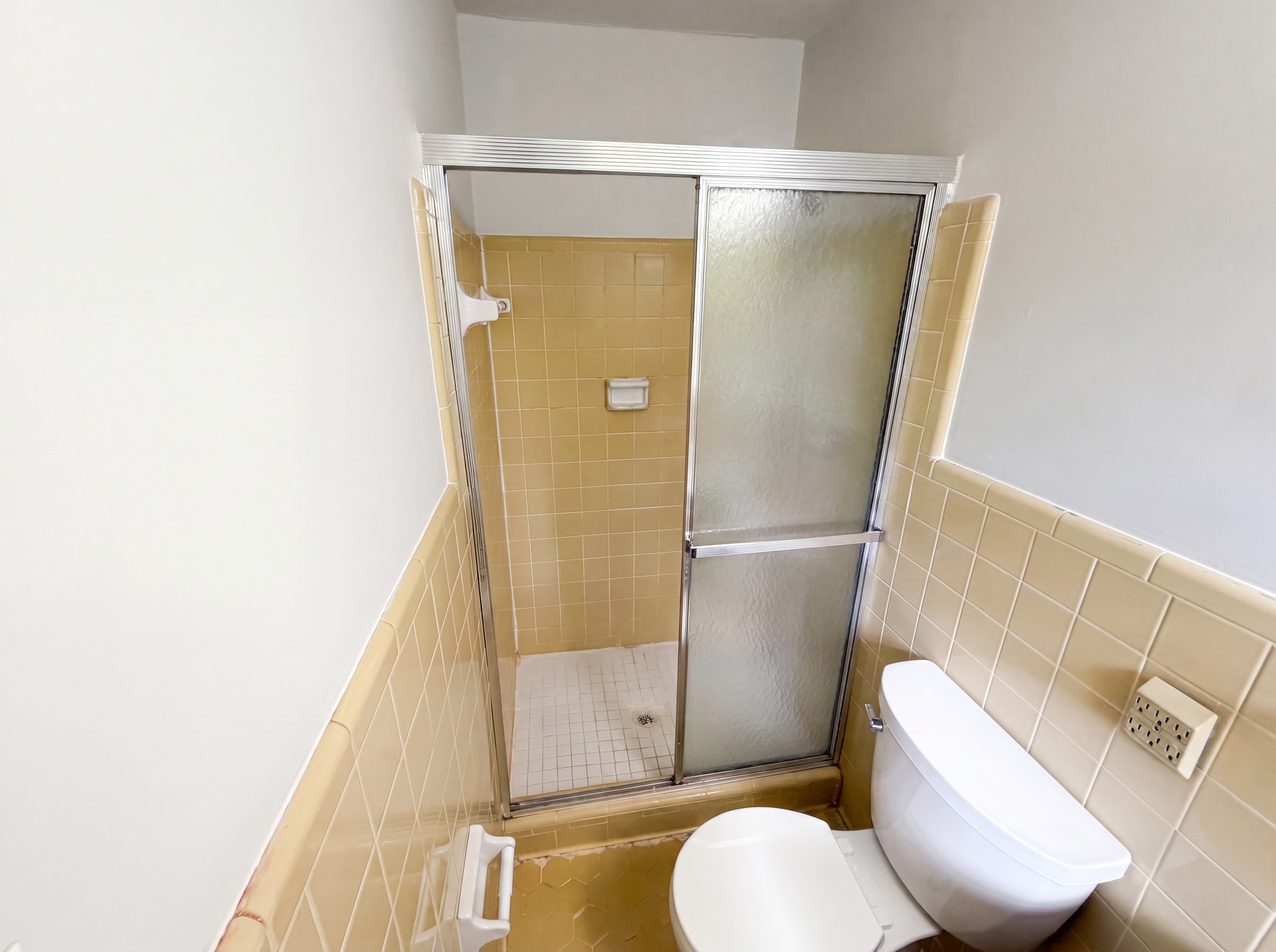 Photo 9 of 22 of 1271 Seven Springs Cir, Marietta, GA