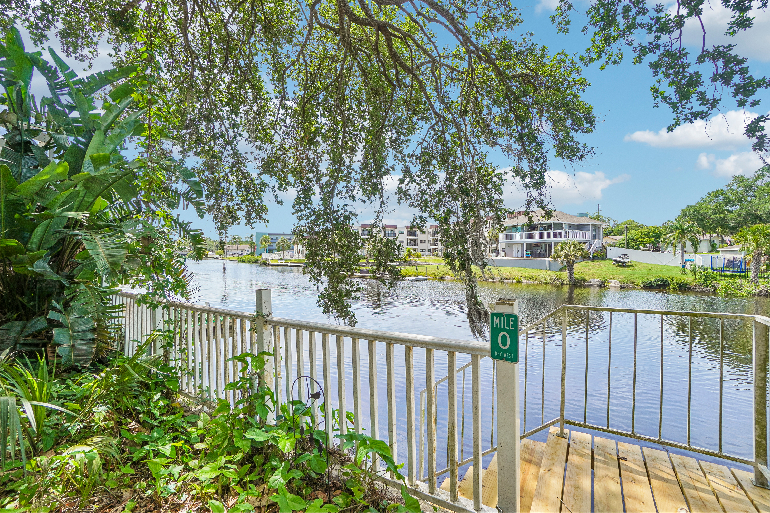 Photo 20 of 63 of 5609 Executive Dr, New Port Richey, FL