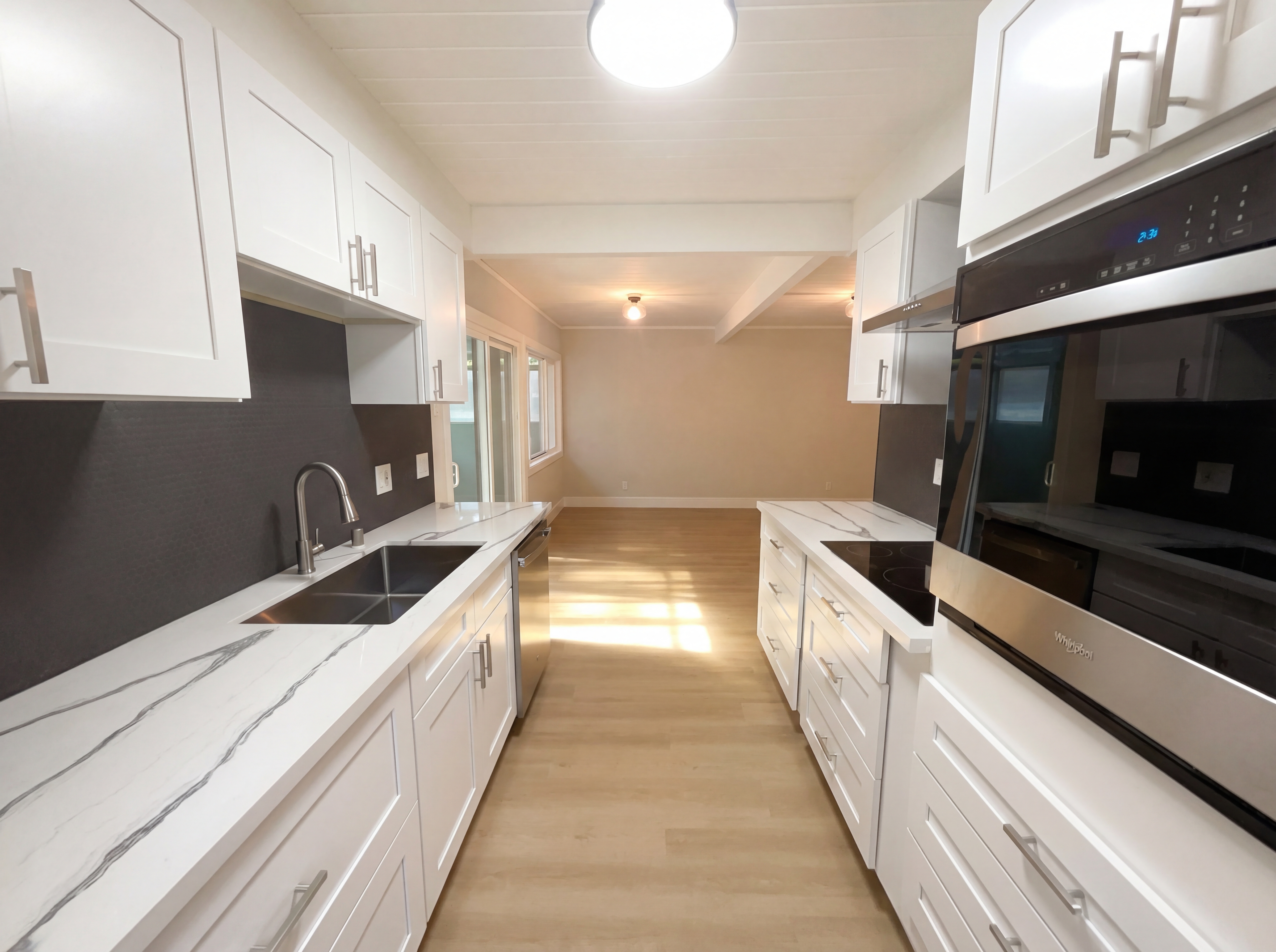 Photo 16 of 36 of 2361 Oakmont Dr, San Bruno, CA