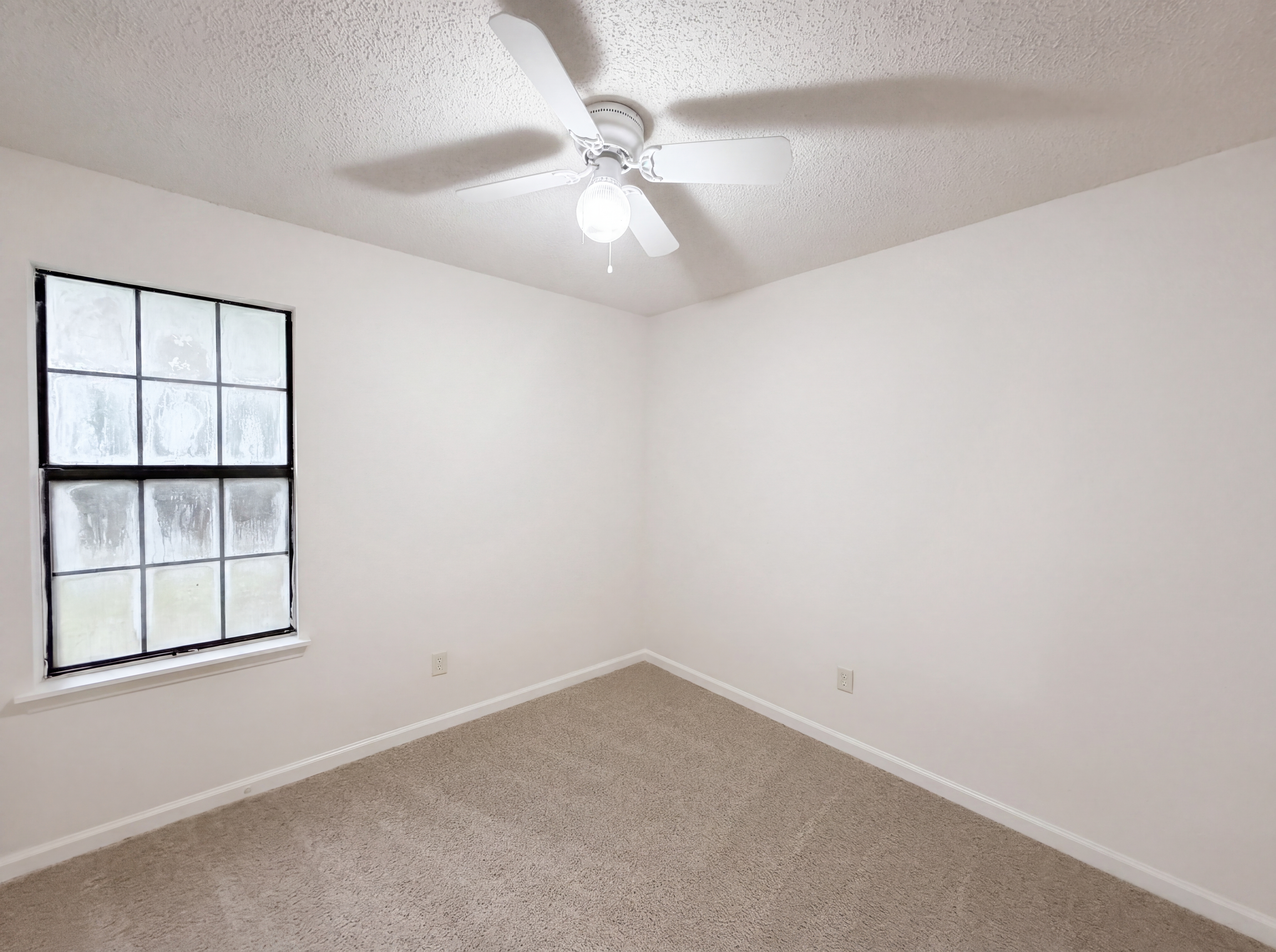 Photo 11 of 17 of 422 Allen Ct, Ladson, SC
