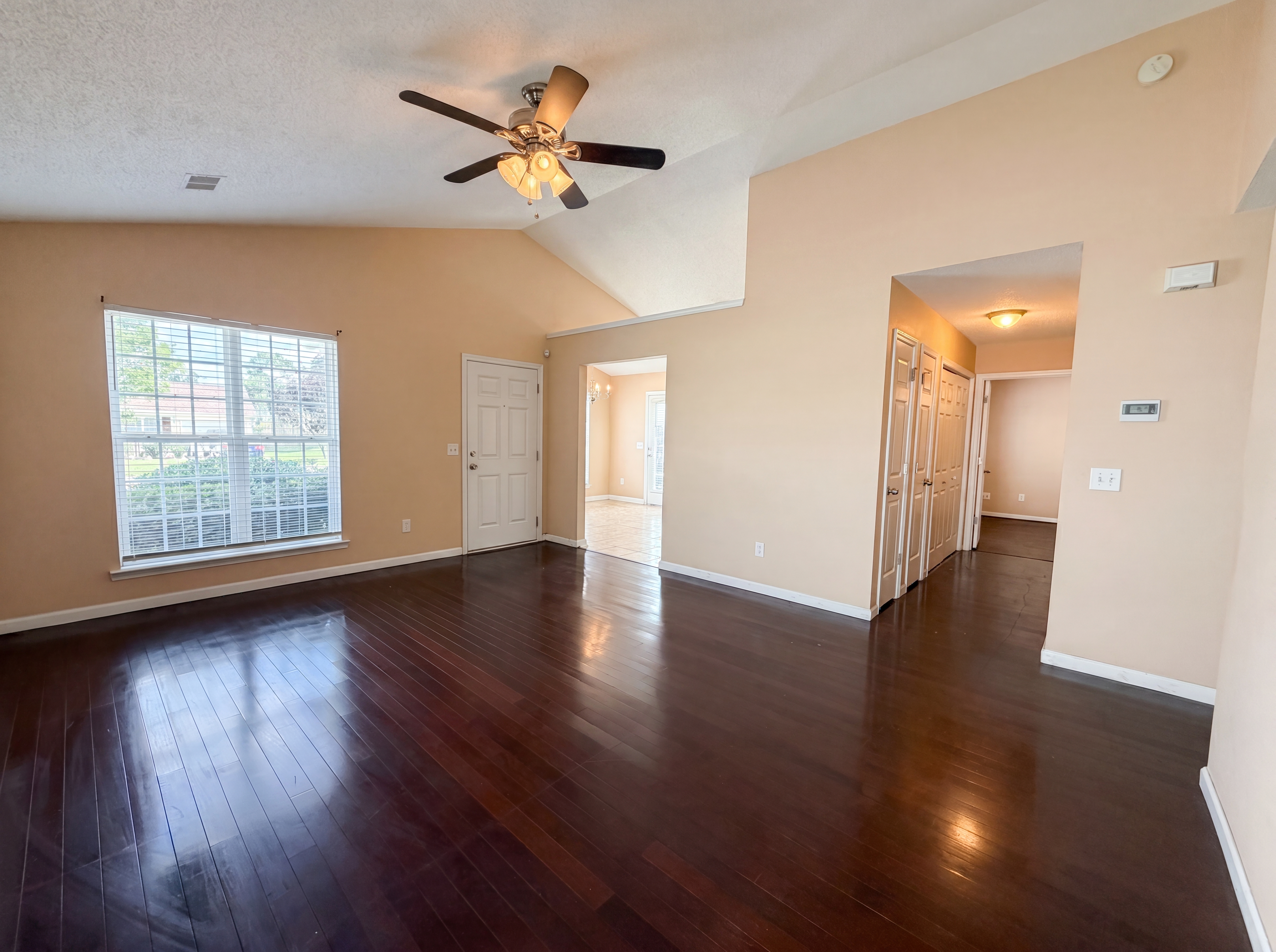 Photo 10 of 16 of 316 Legend Oaks Dr, Columbia, SC