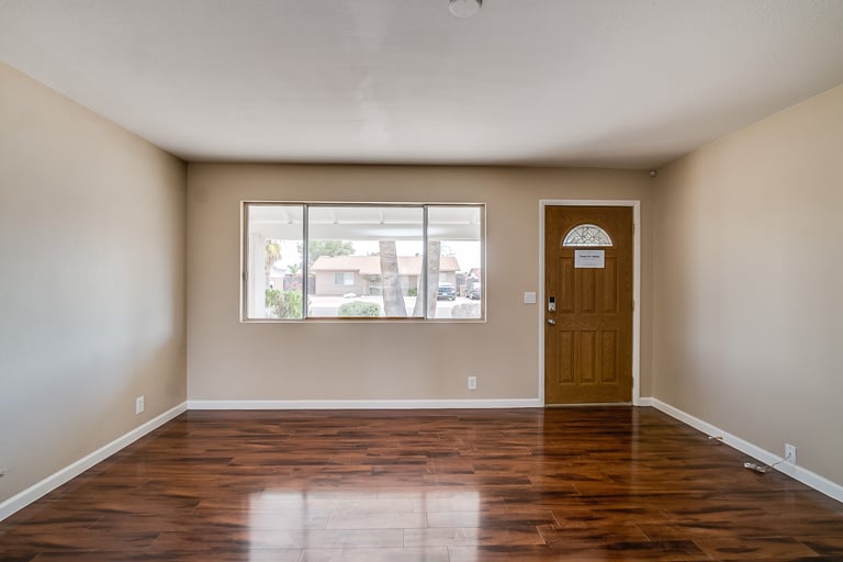 Photo 12 of 37 - 7426 W Carol Ave, Peoria, AZ 85345
