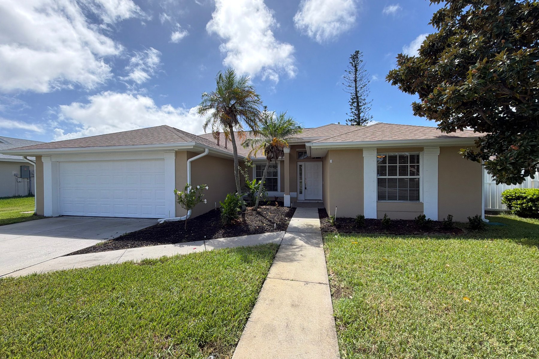 Photo 1 of 771 Sandhill Crane Ct