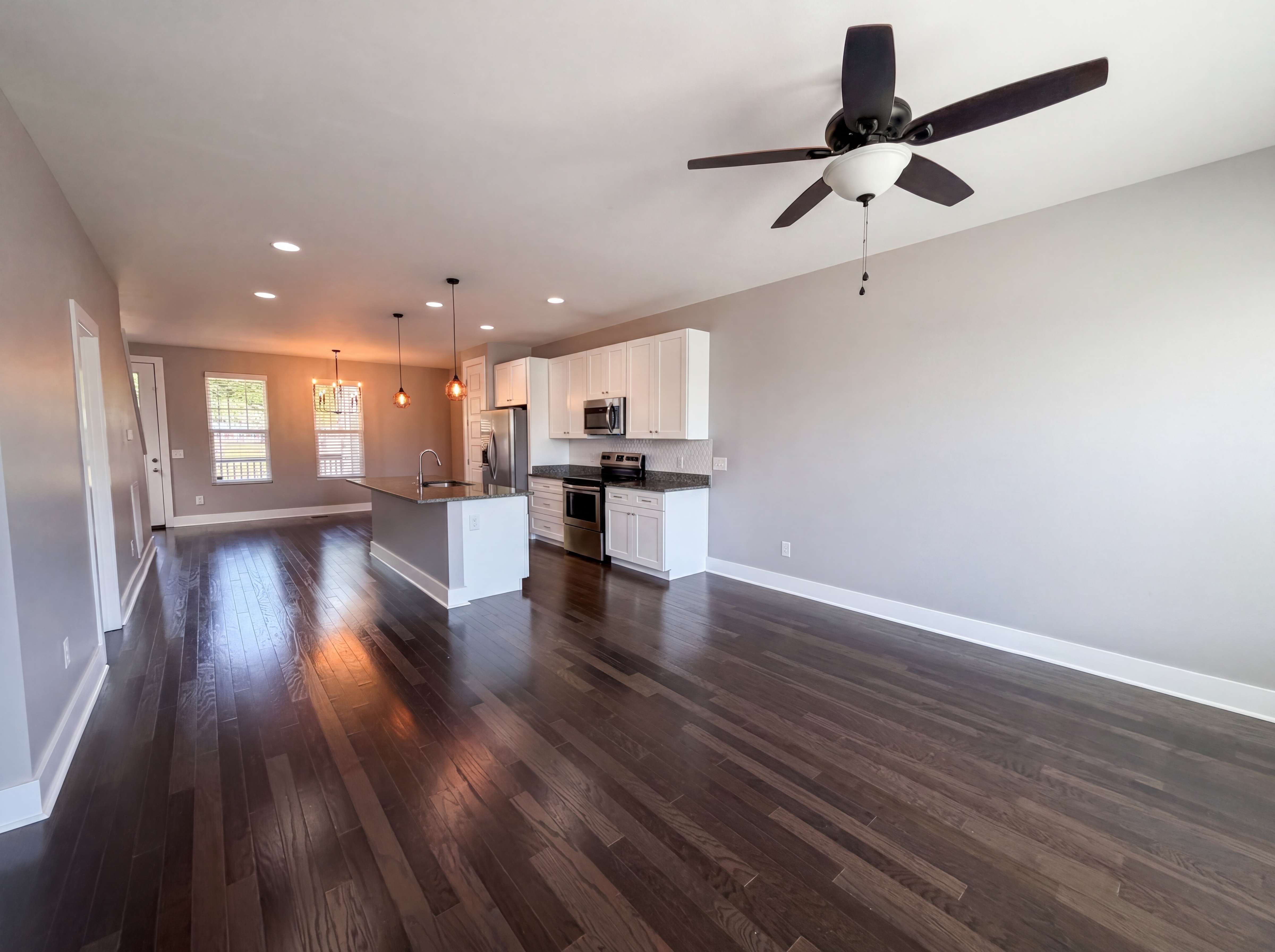 Photo 8 of 19 of 227A Hillcrest Dr, Madison, TN