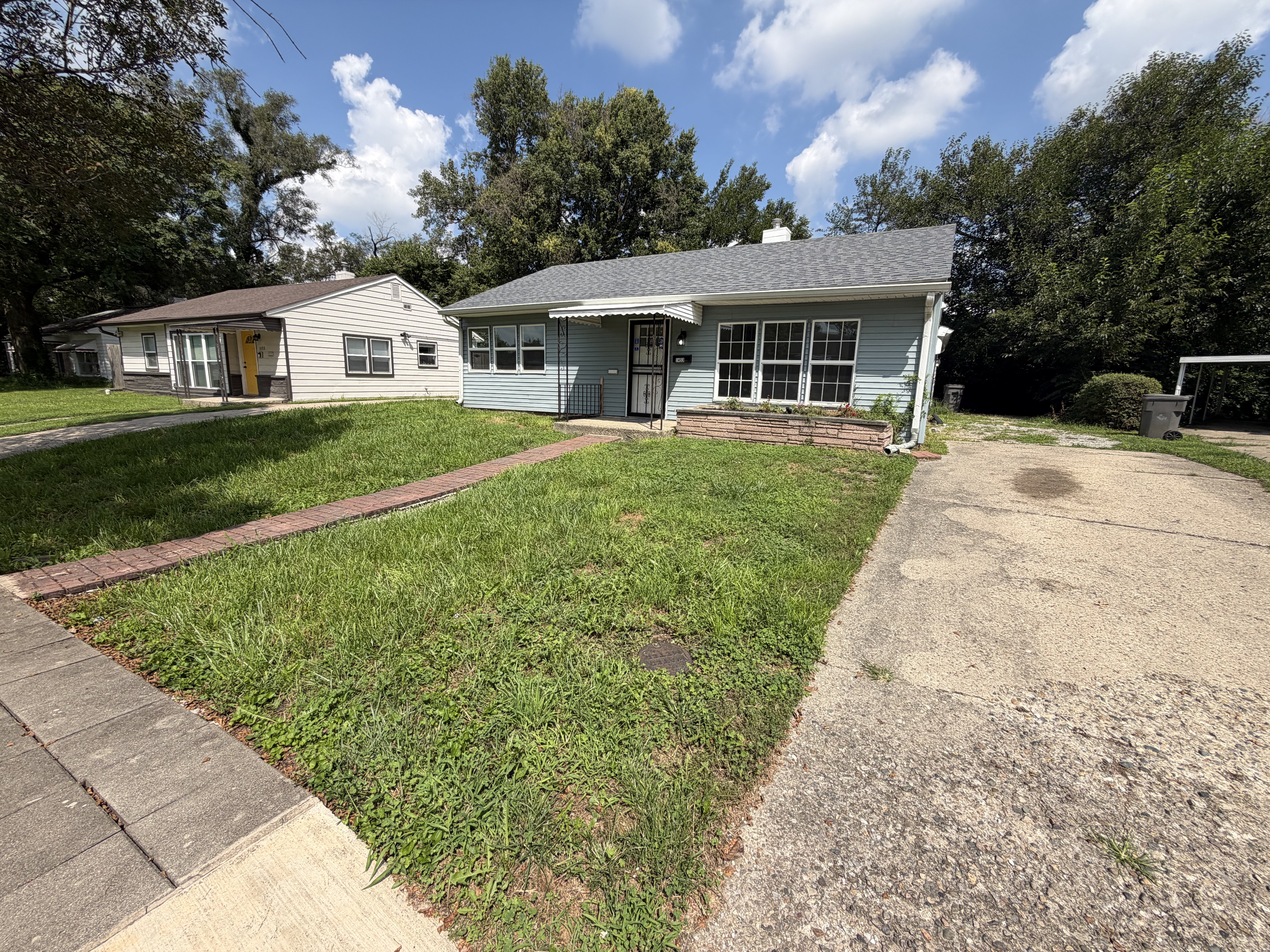 Photo 19 of 24 of 1453 E Lynn Dr, Indianapolis, IN