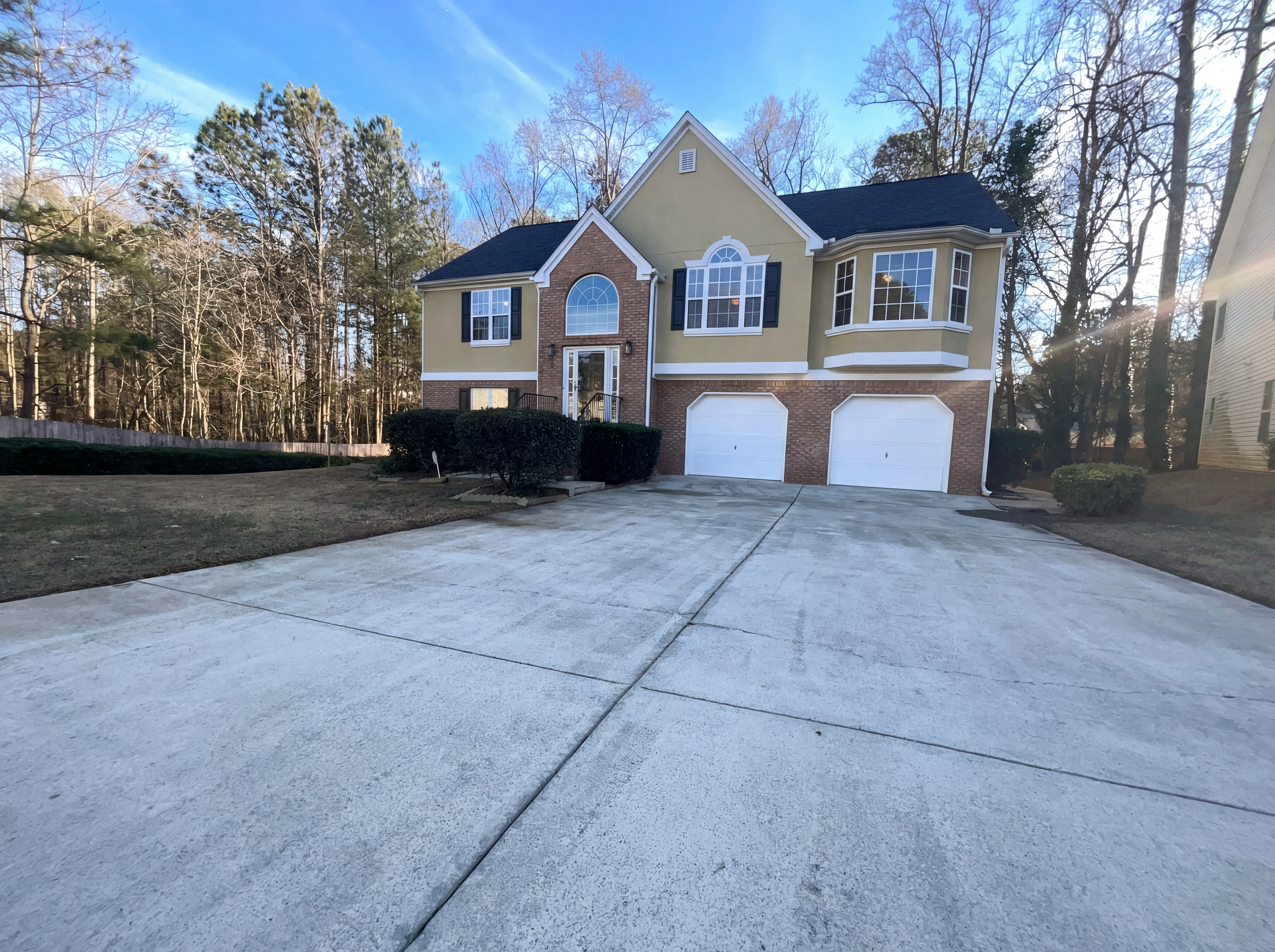 Photo 7 of 24 of 3062 Crest Ridge Cir SW, Marietta, GA