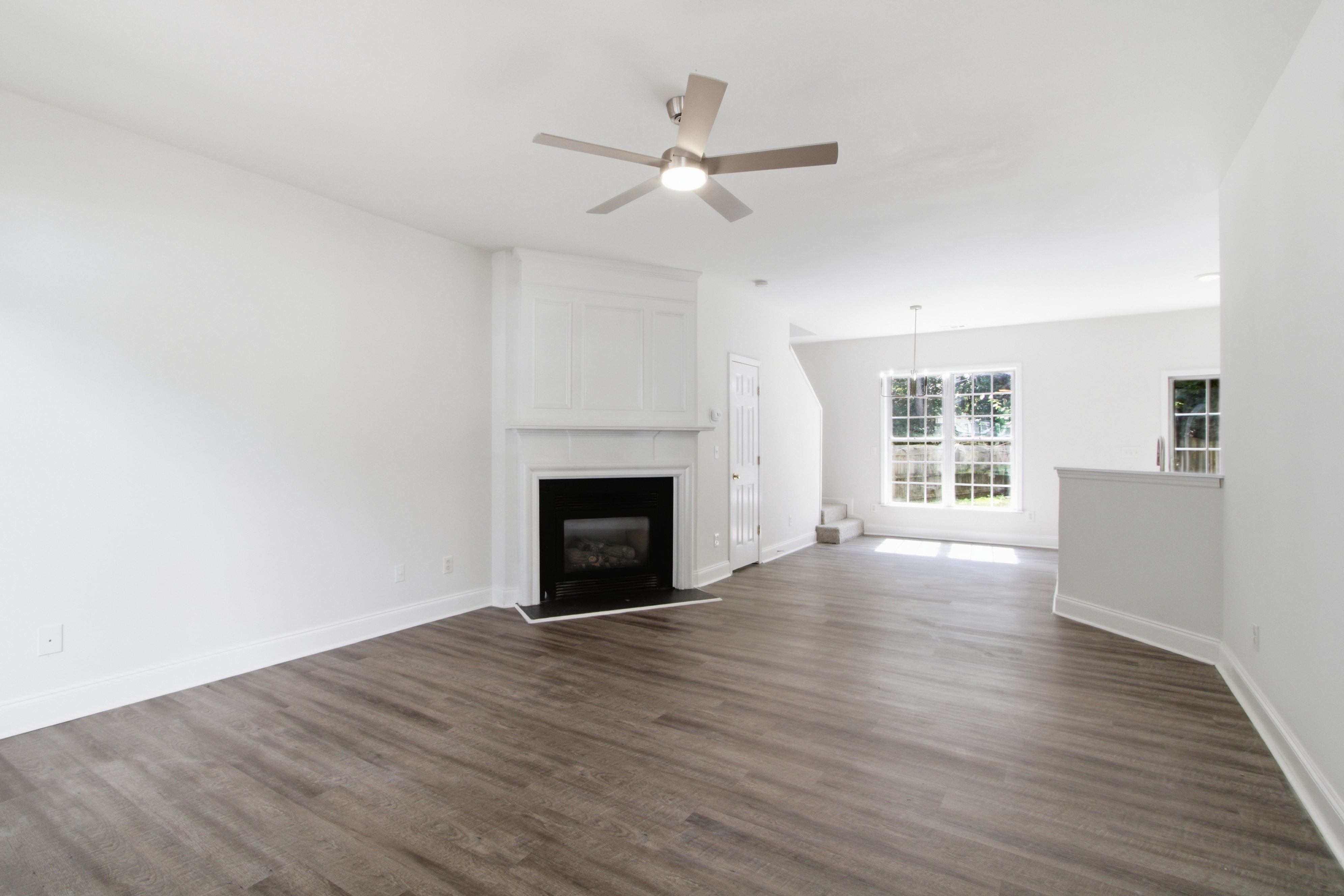 Photo 3 of 29 of 1202 Astastula Way, Woodstock, GA